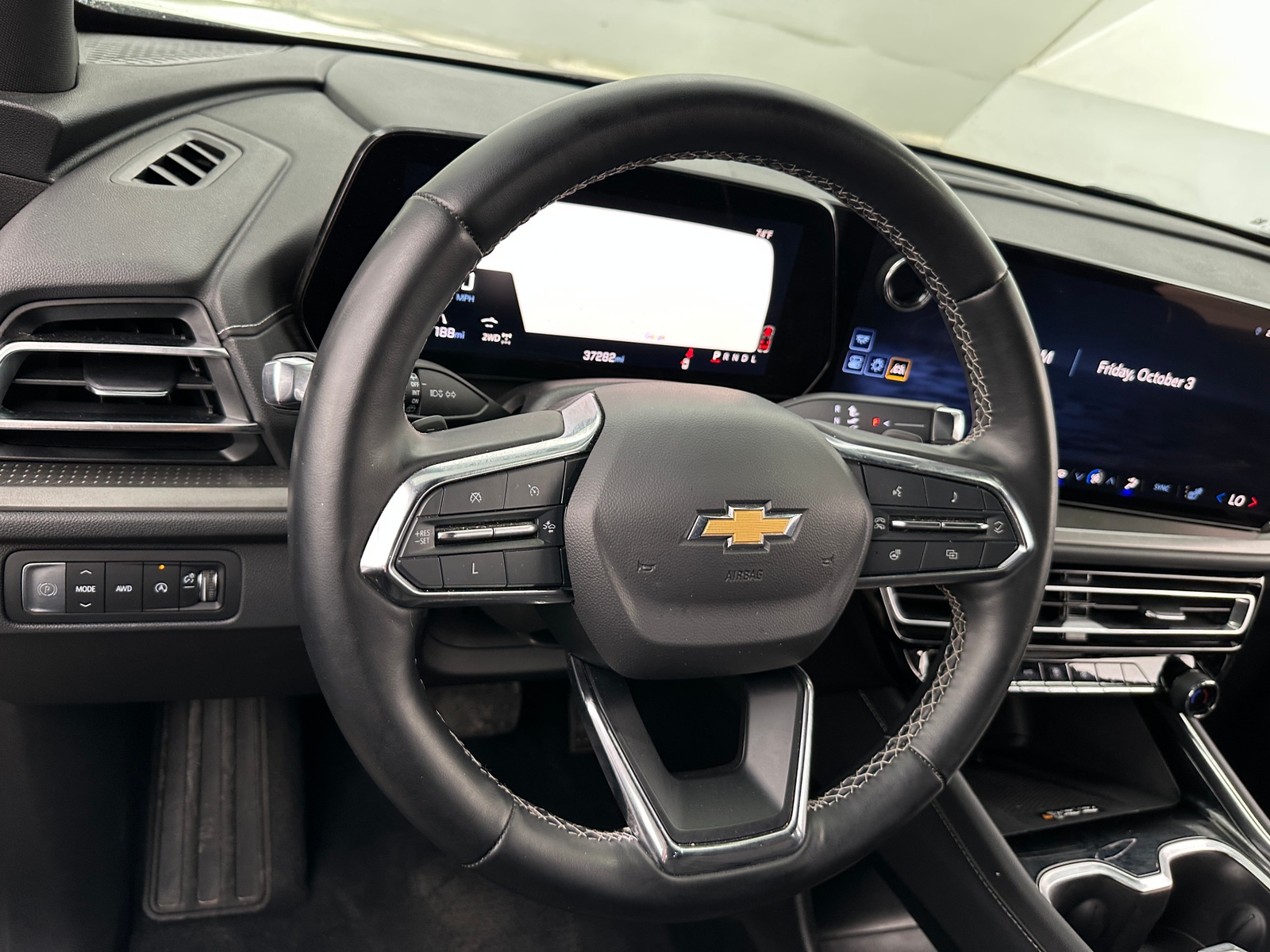 Thumbnail: 2024 Chevrolet Traverse - 5