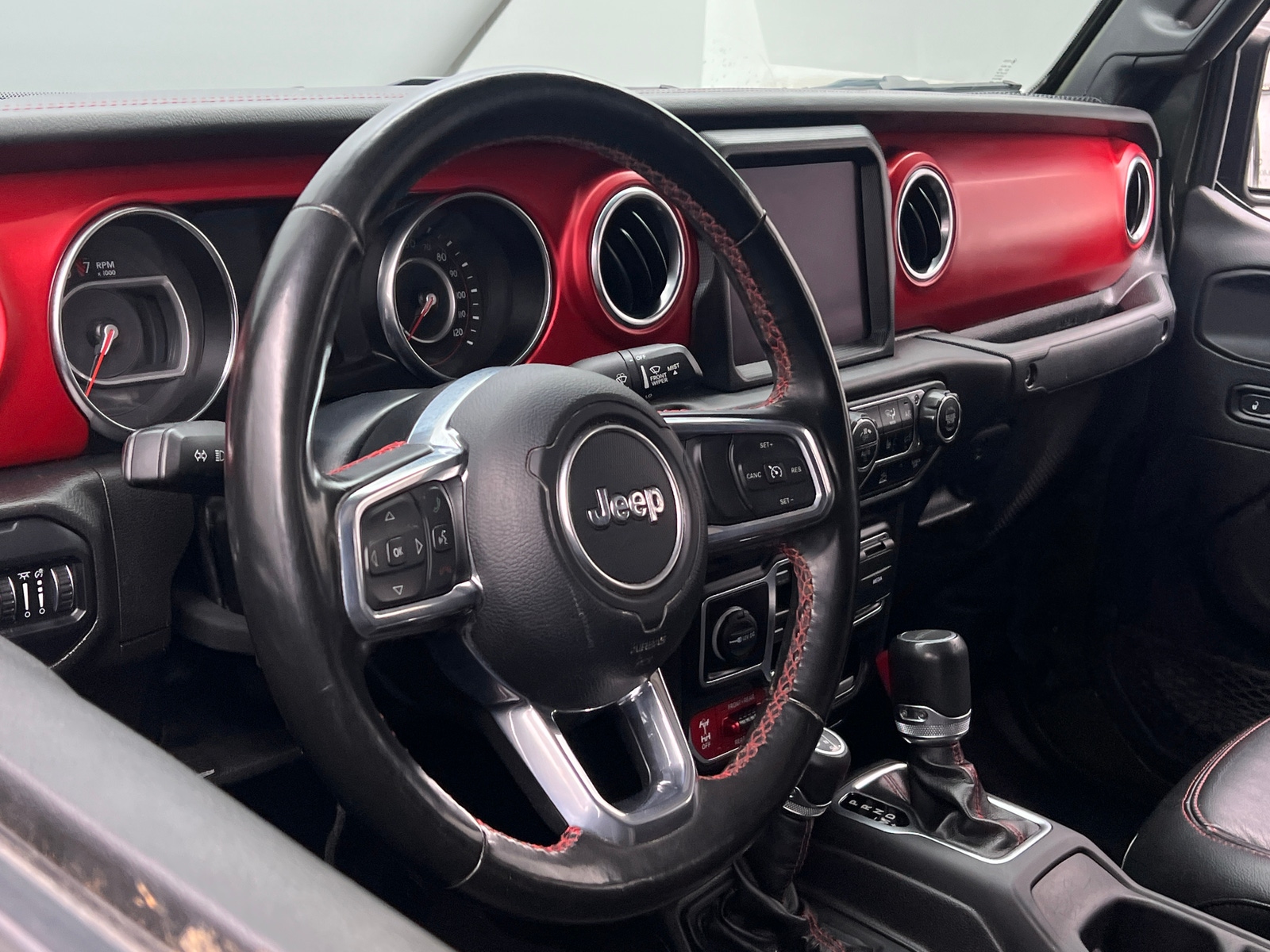 Thumbnail: 2022 Jeep Gladiator - 4