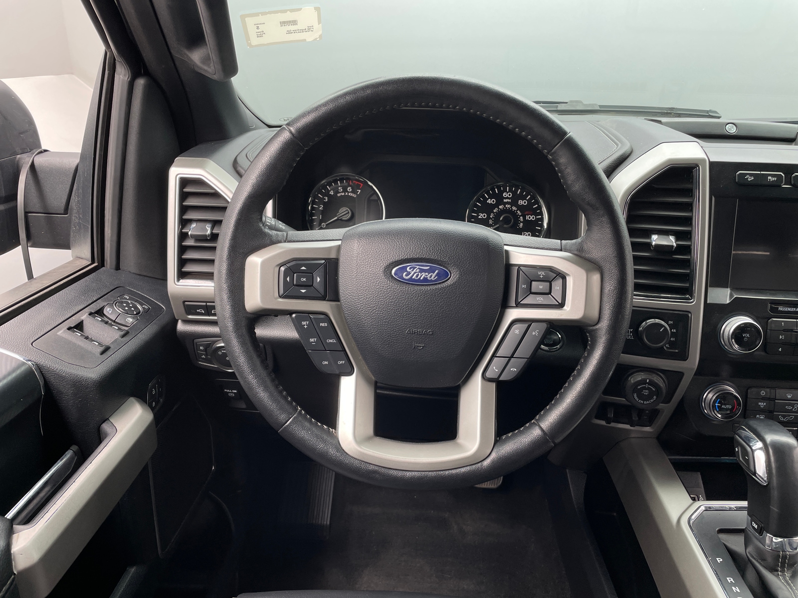 Thumbnail: 2020 Ford Econoline - 4
