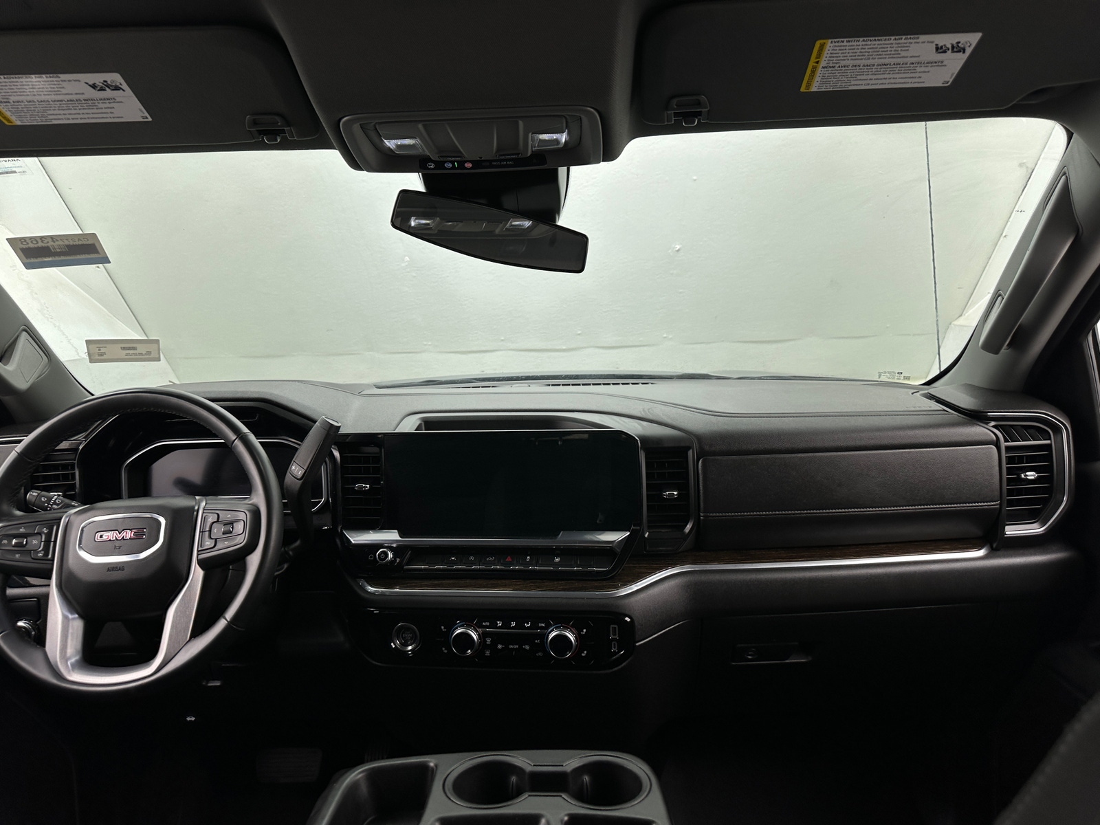 Thumbnail: 2024 GMC Sierra 1500 - 3