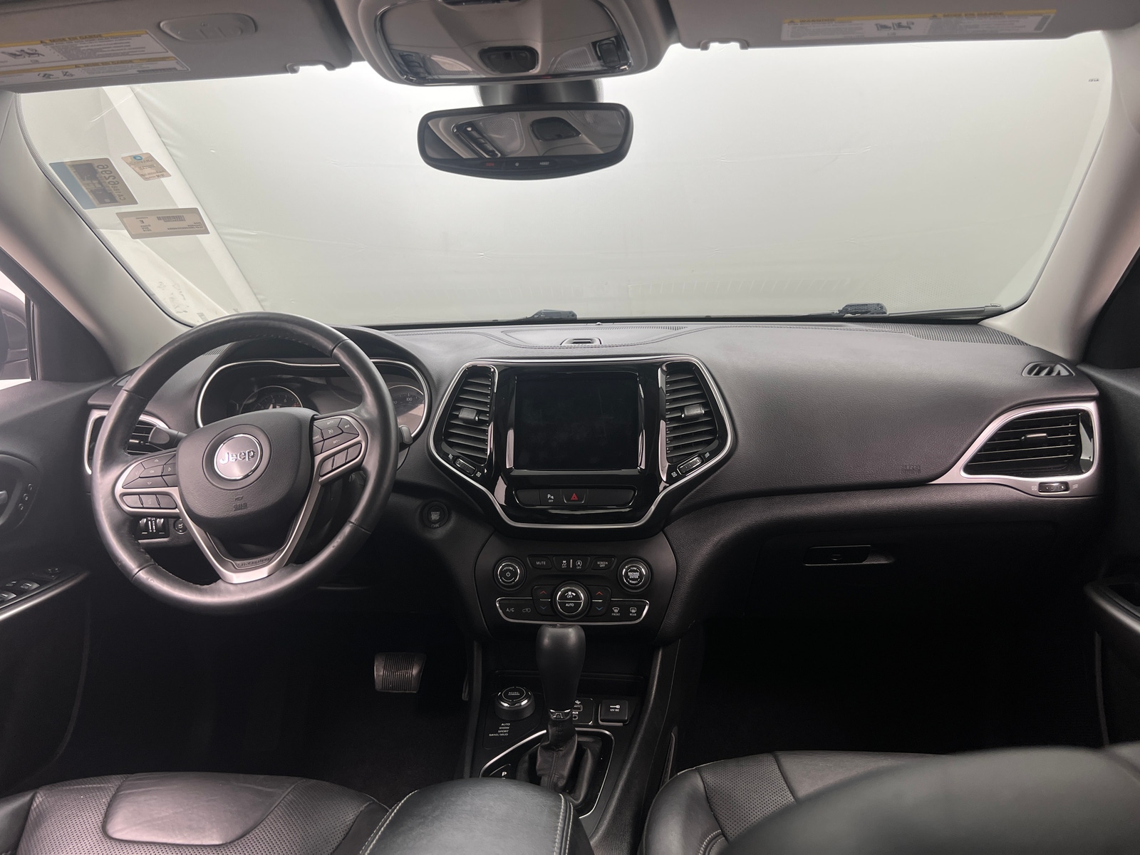 Thumbnail: 2019 Jeep Cherokee - 2