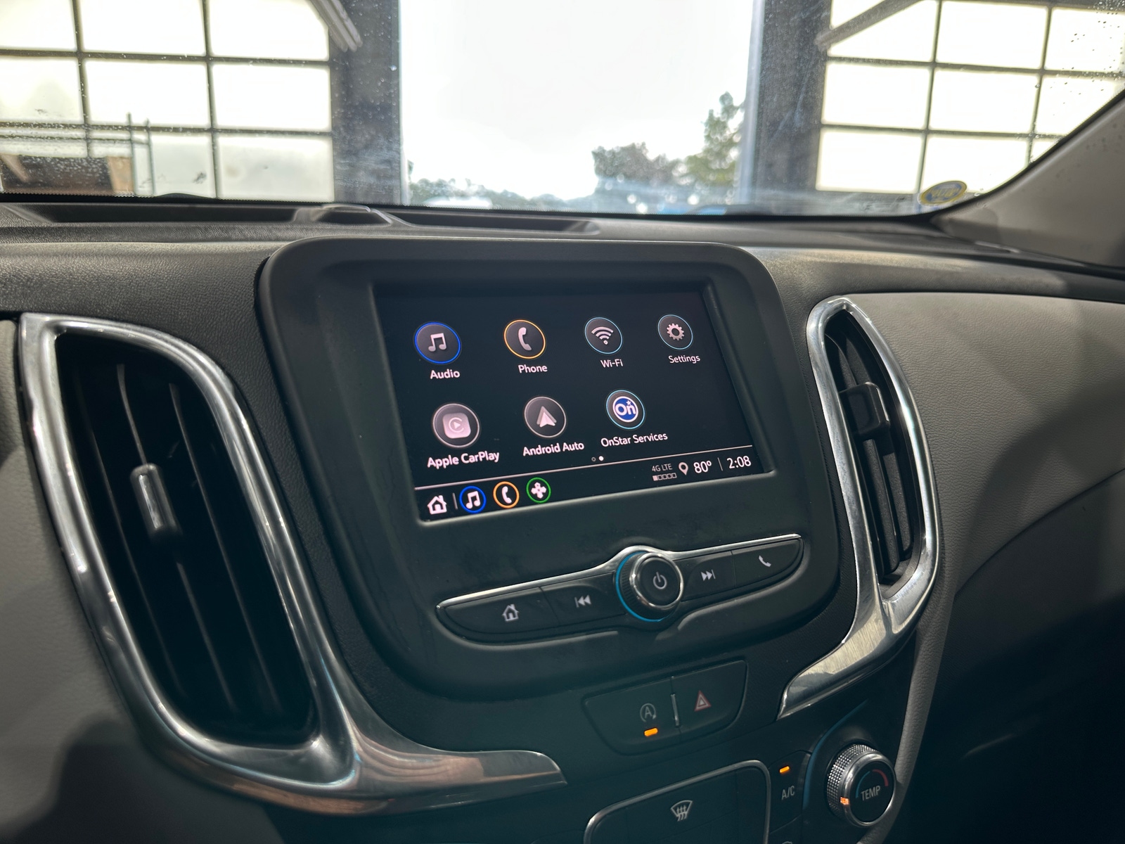 Thumbnail: 2022 Chevrolet Equinox - 4