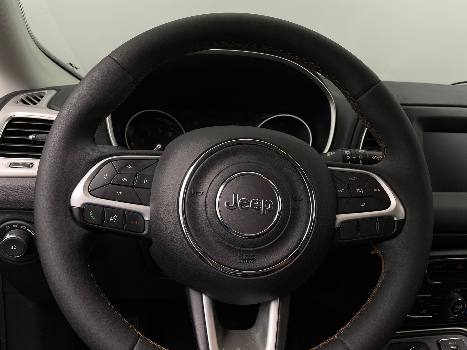 Thumbnail: 2021 Jeep Compass - 5