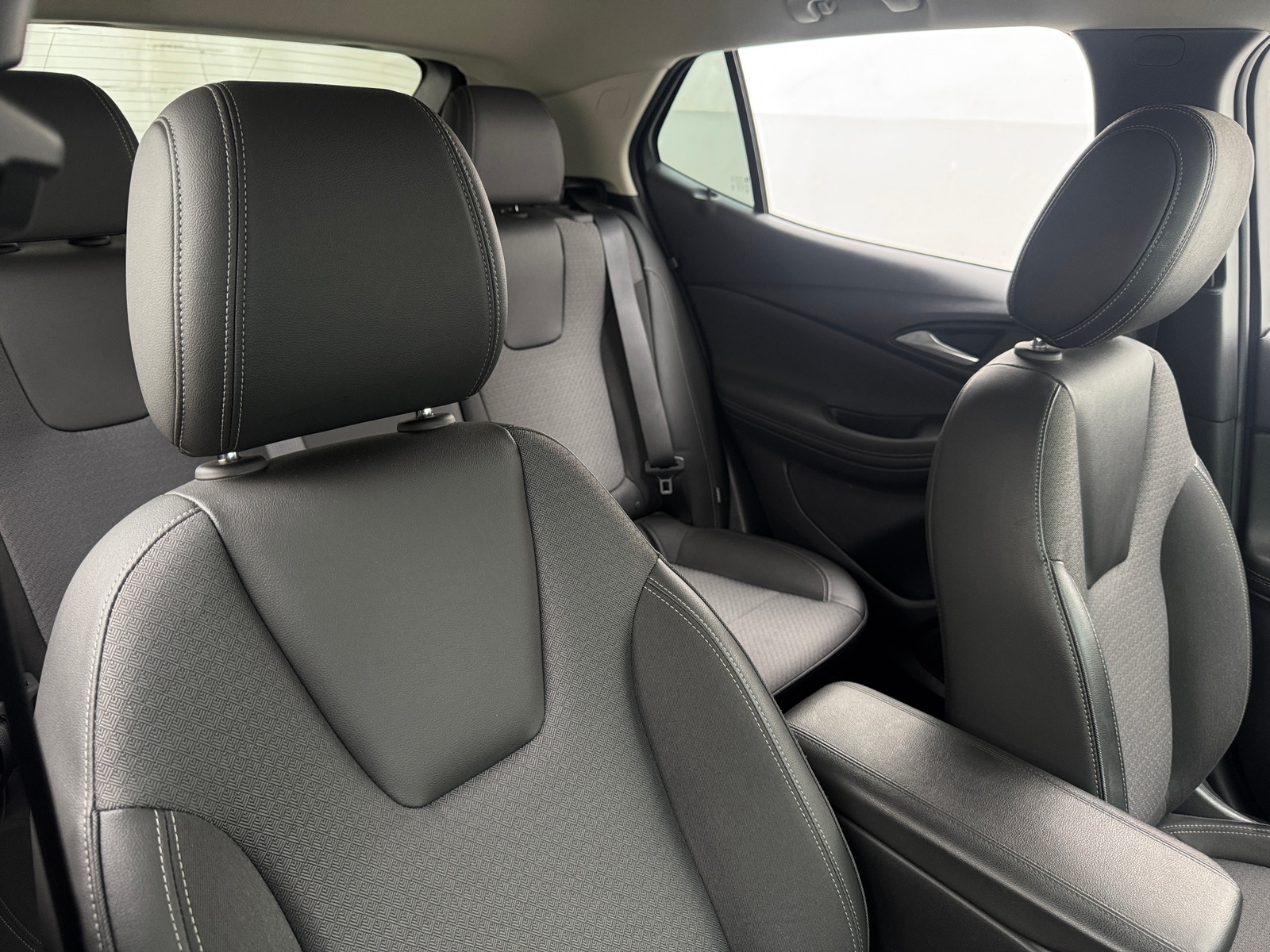 Thumbnail: 2024 Buick Encore GX - 2