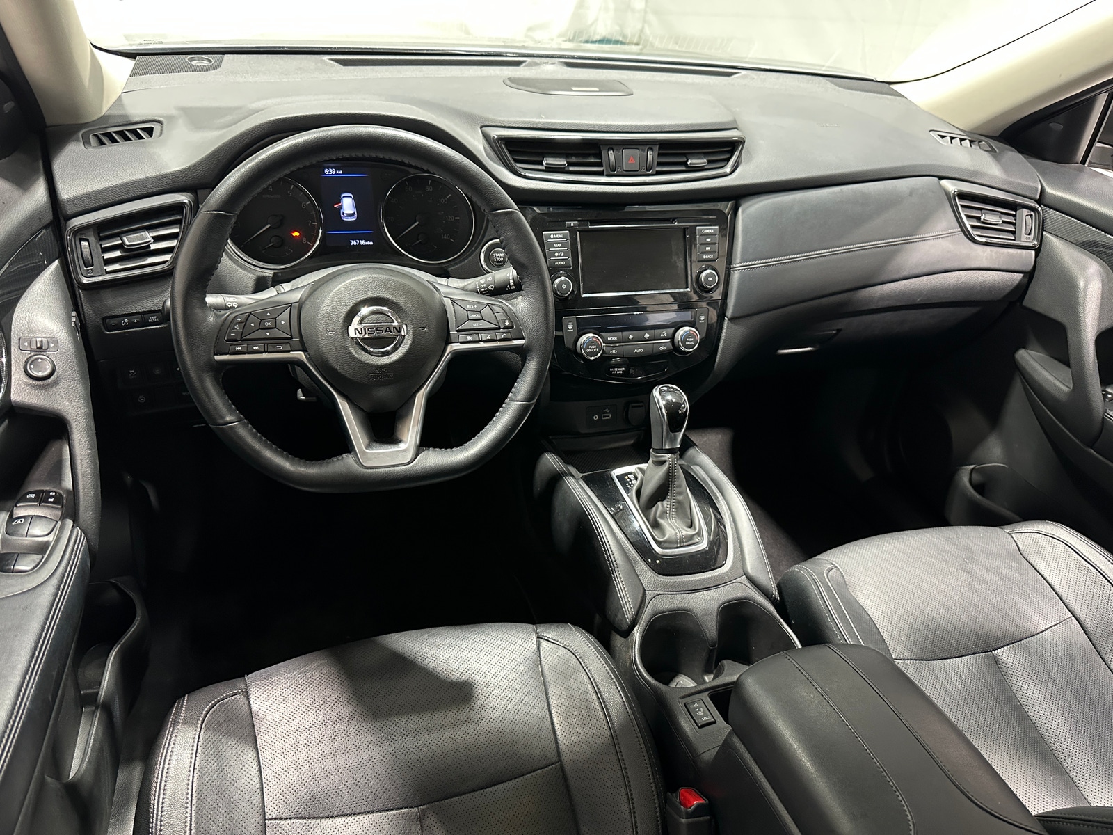Thumbnail: 2018 Nissan Rogue - 2