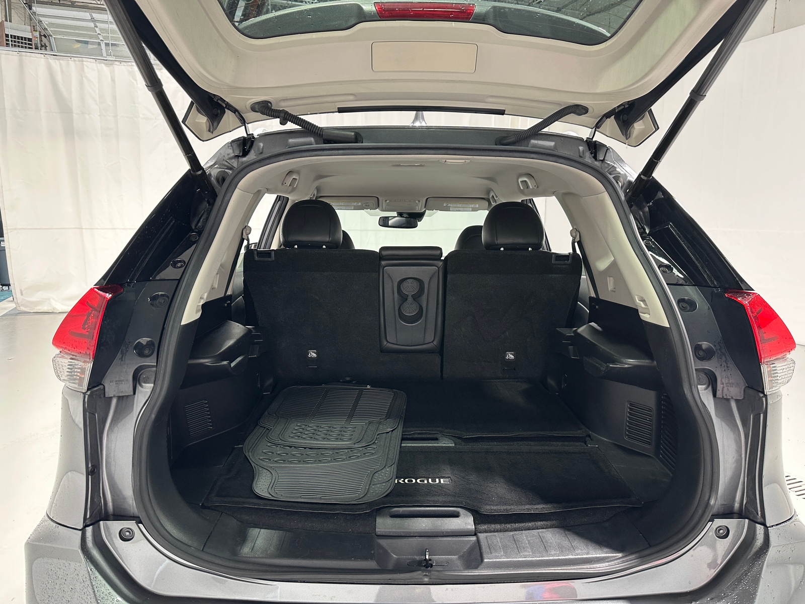 Thumbnail: 2018 Nissan Rogue - 6