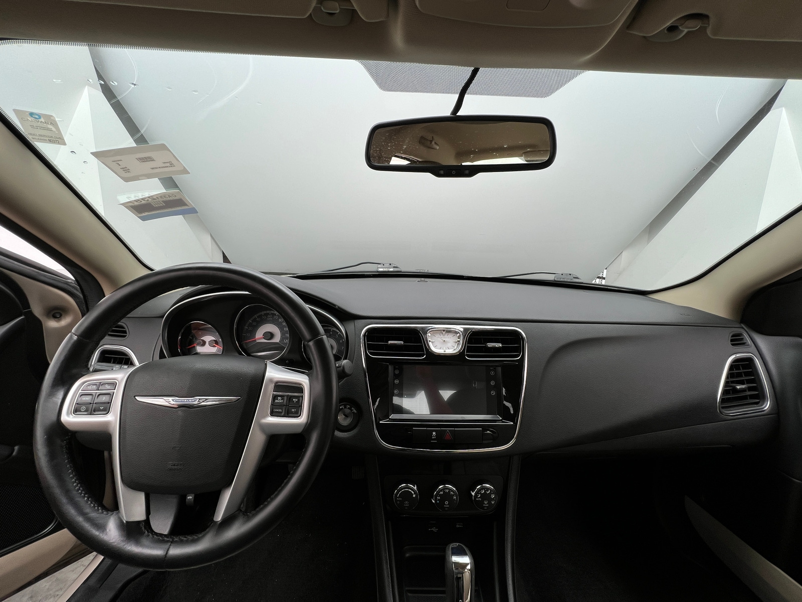 Thumbnail: 2014 Chrysler 200 - 3