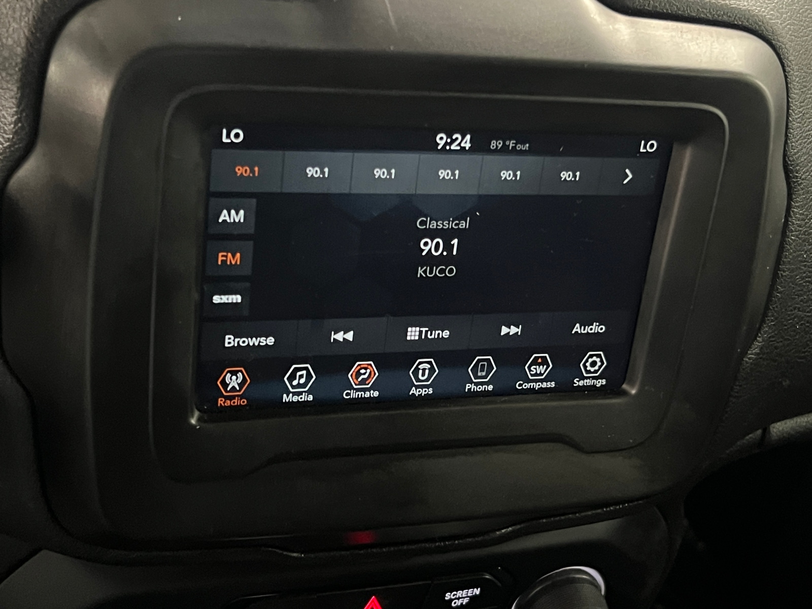 Thumbnail: 2020 Jeep Renegade - 4