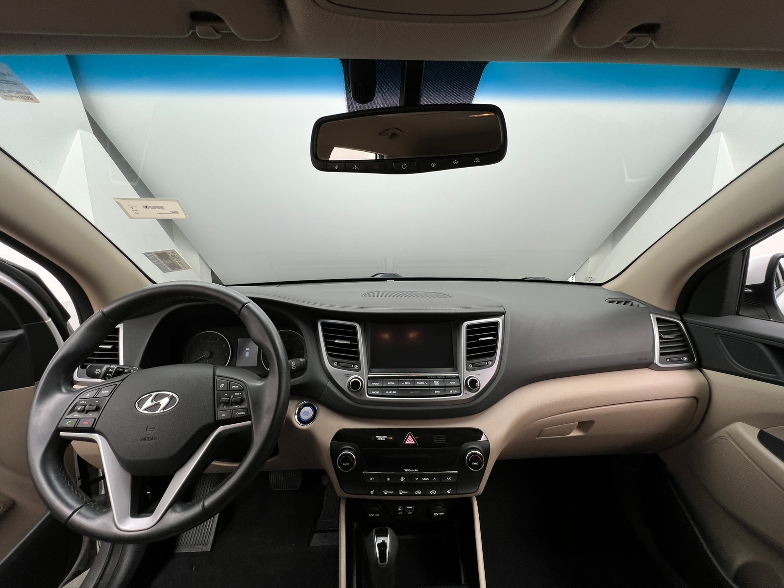 Thumbnail: 2017 Hyundai Tucson - 2
