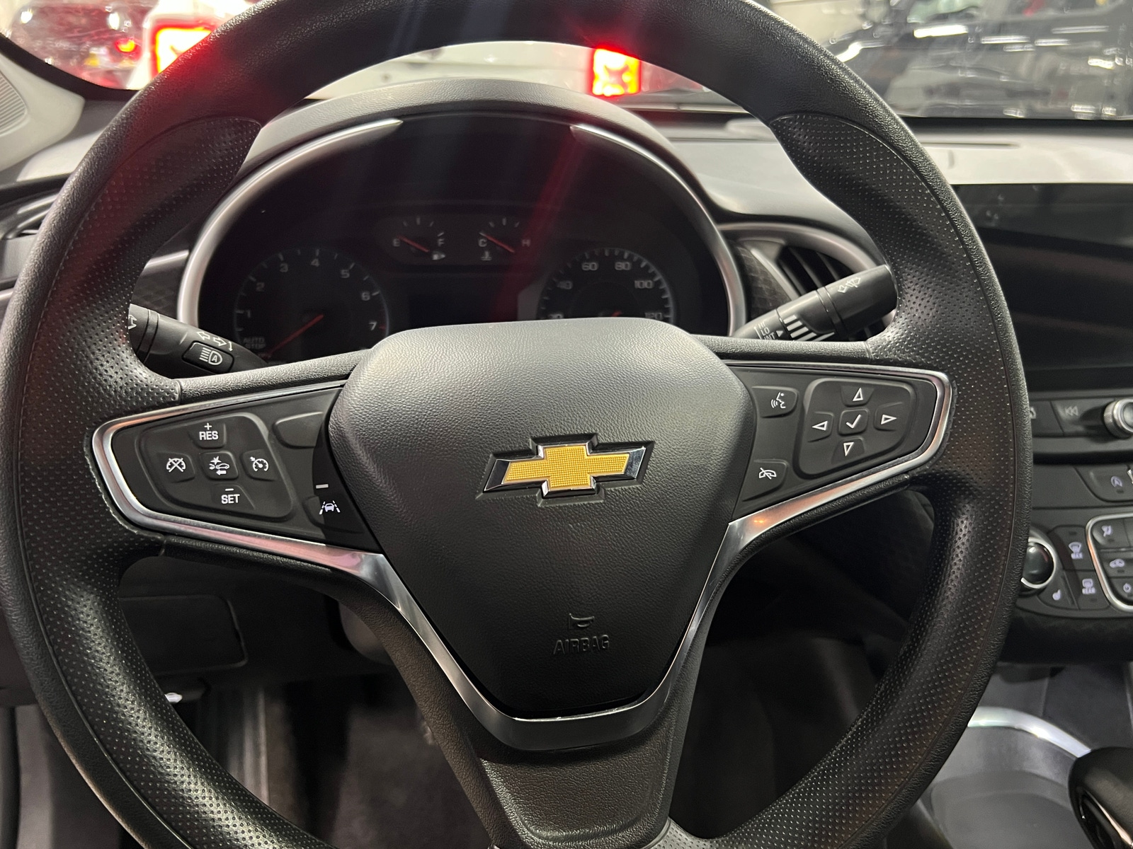 Thumbnail: 2025 Chevrolet Malibu - 5