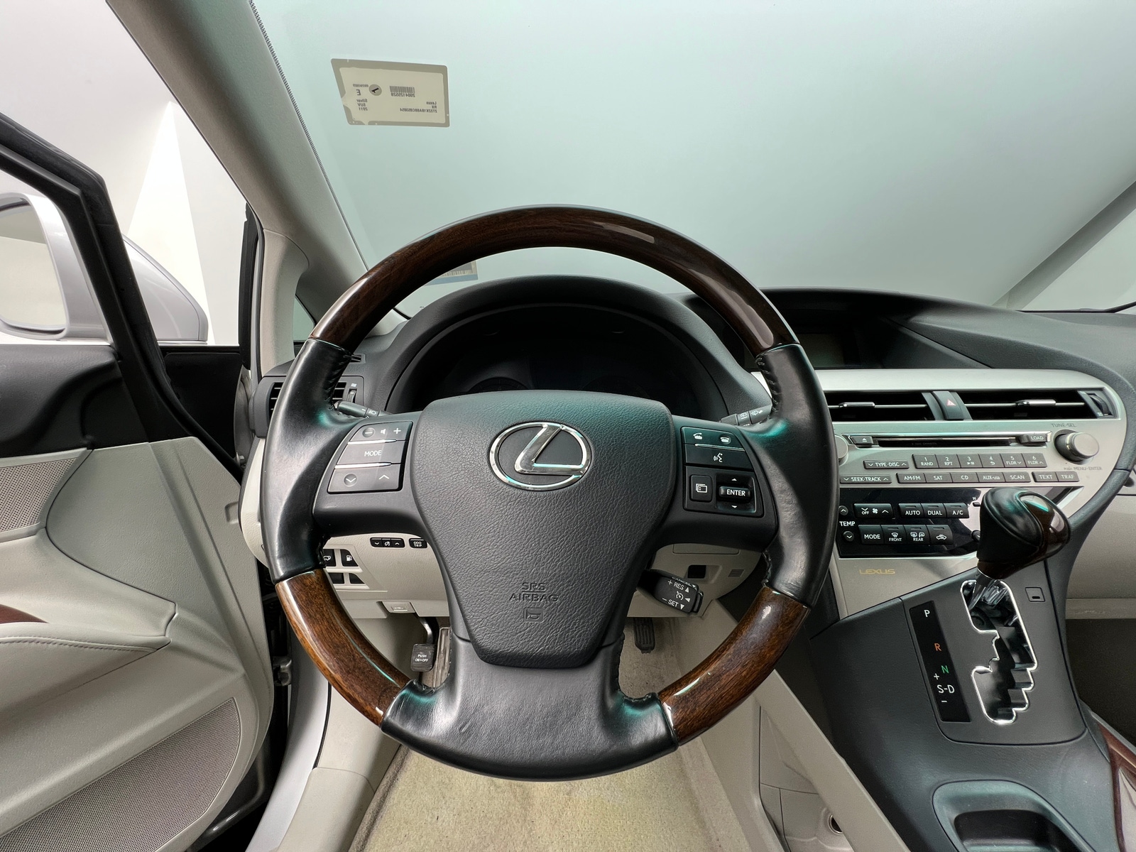 Thumbnail: 2011 Lexus RX - 5