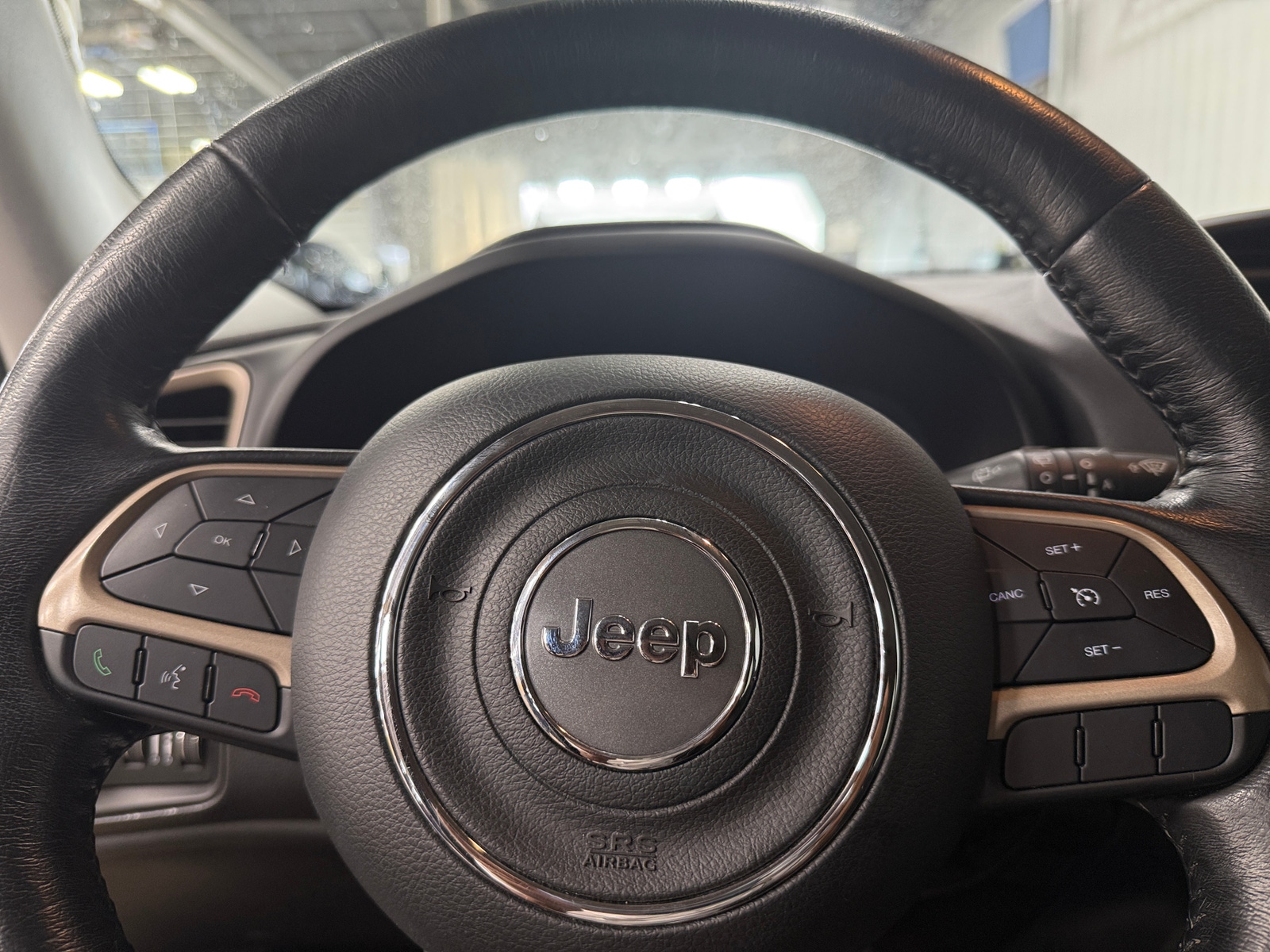 Thumbnail: 2017 Jeep Renegade - 5