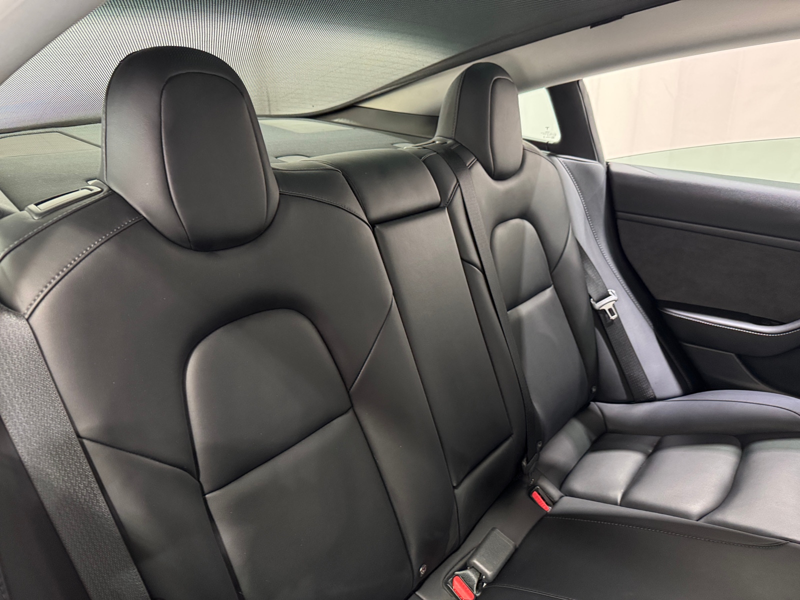 Thumbnail: 2022 Tesla Model 3 - 5