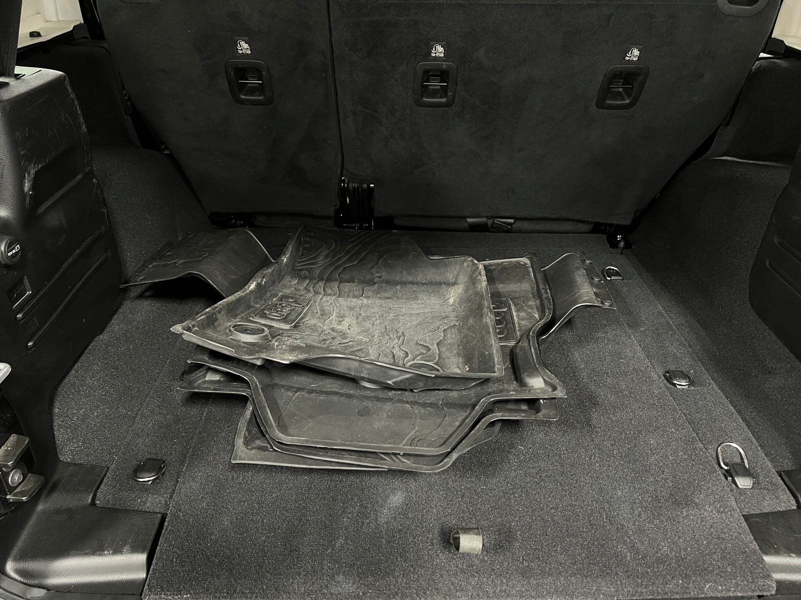 Thumbnail: 2021 Jeep Wrangler - 7