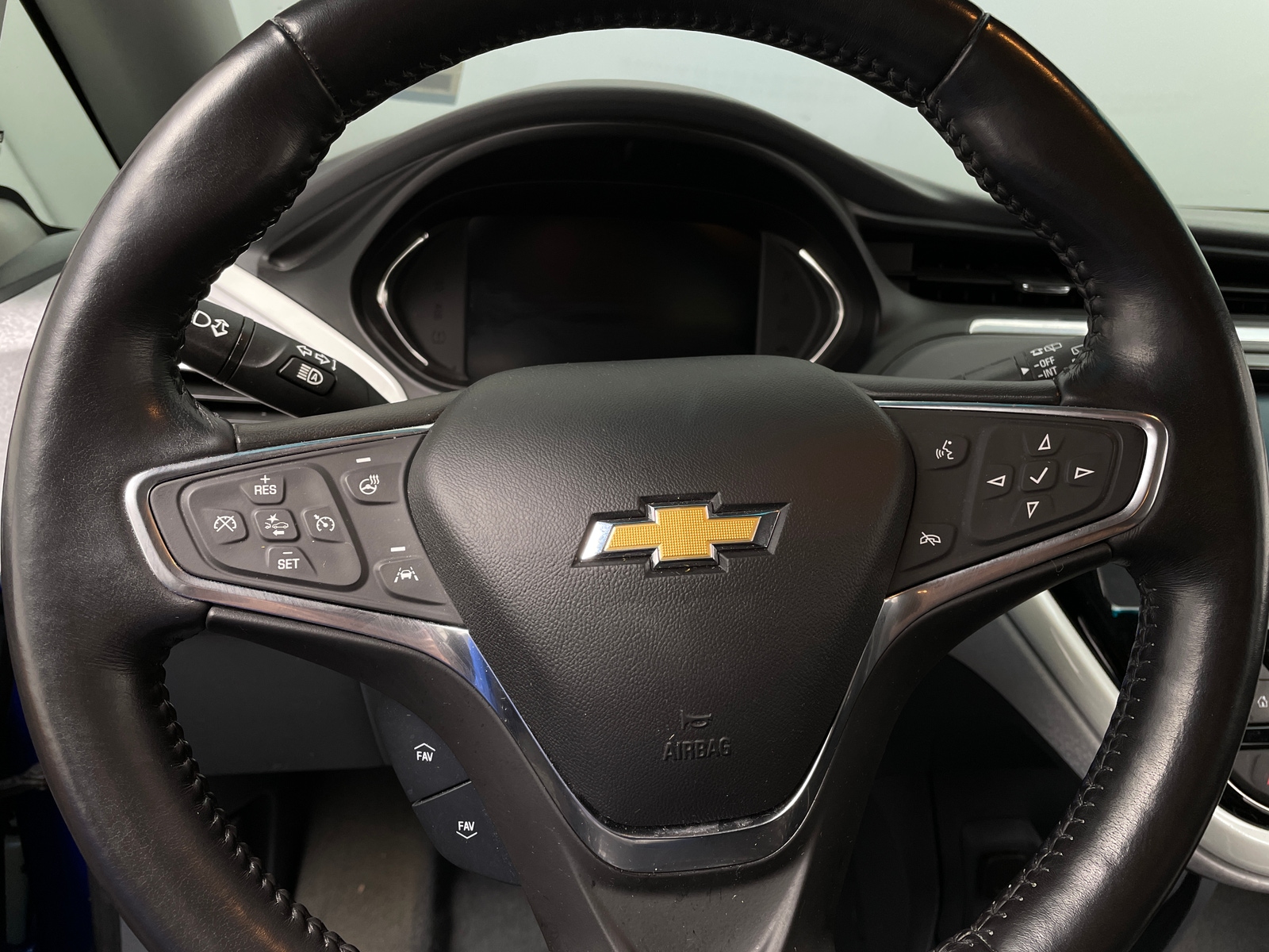 Thumbnail: 2021 Chevrolet Bolt EV - 5