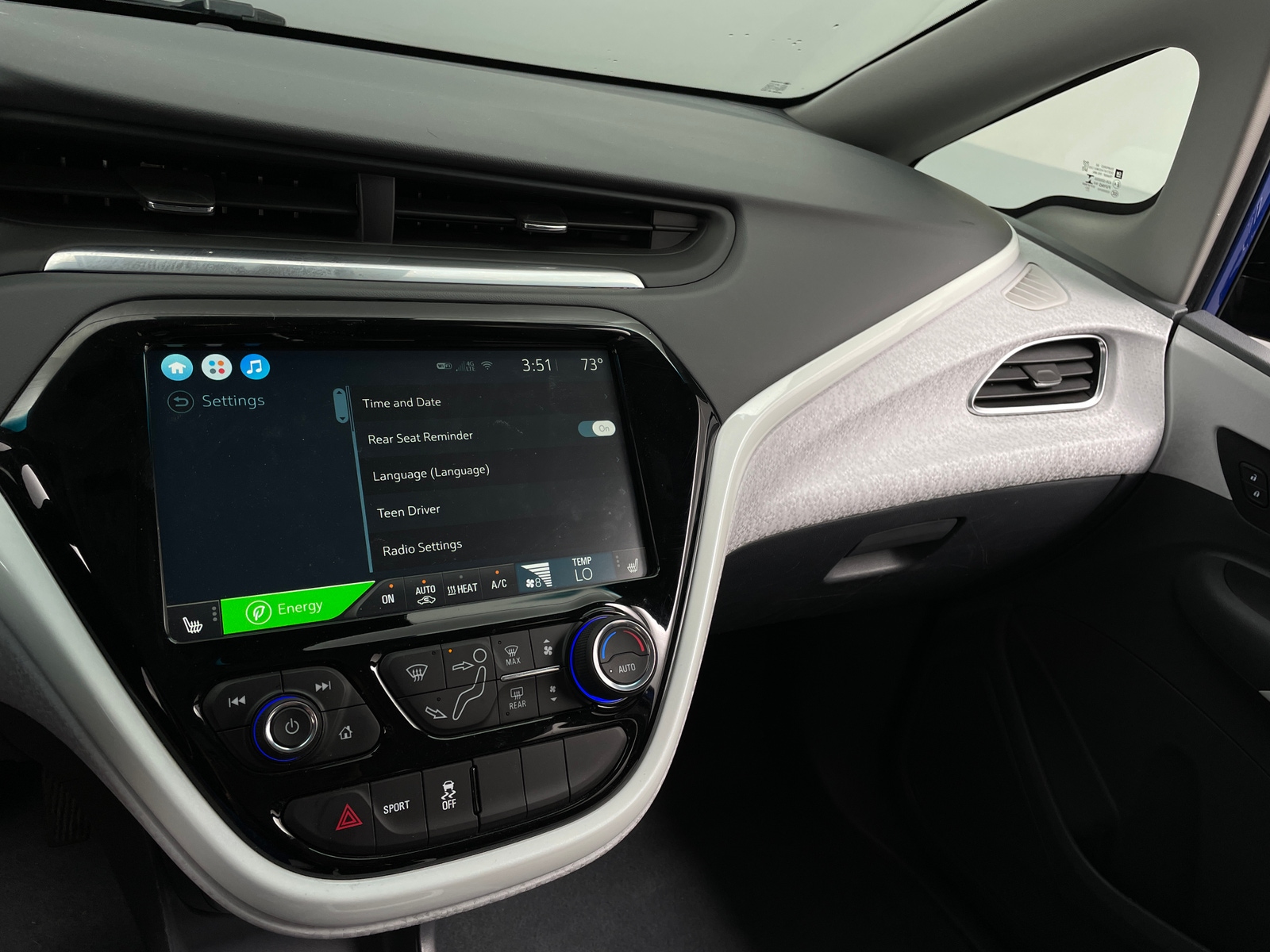 Thumbnail: 2021 Chevrolet Bolt EV - 4