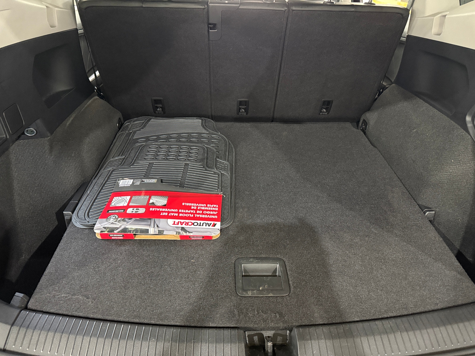 Thumbnail: 2024 Volkswagen Tiguan - 6