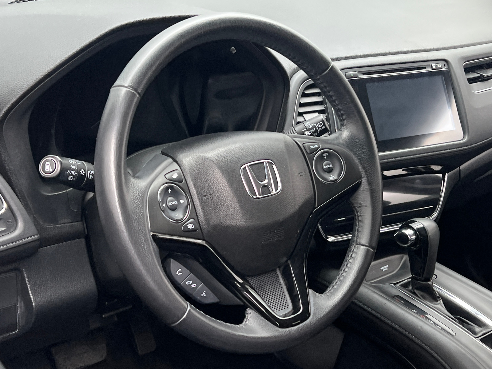 Thumbnail: 2017 Honda HR-V - 4