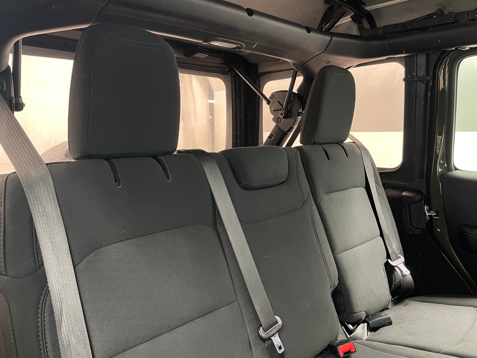 Thumbnail: 2021 Jeep Wrangler - 6