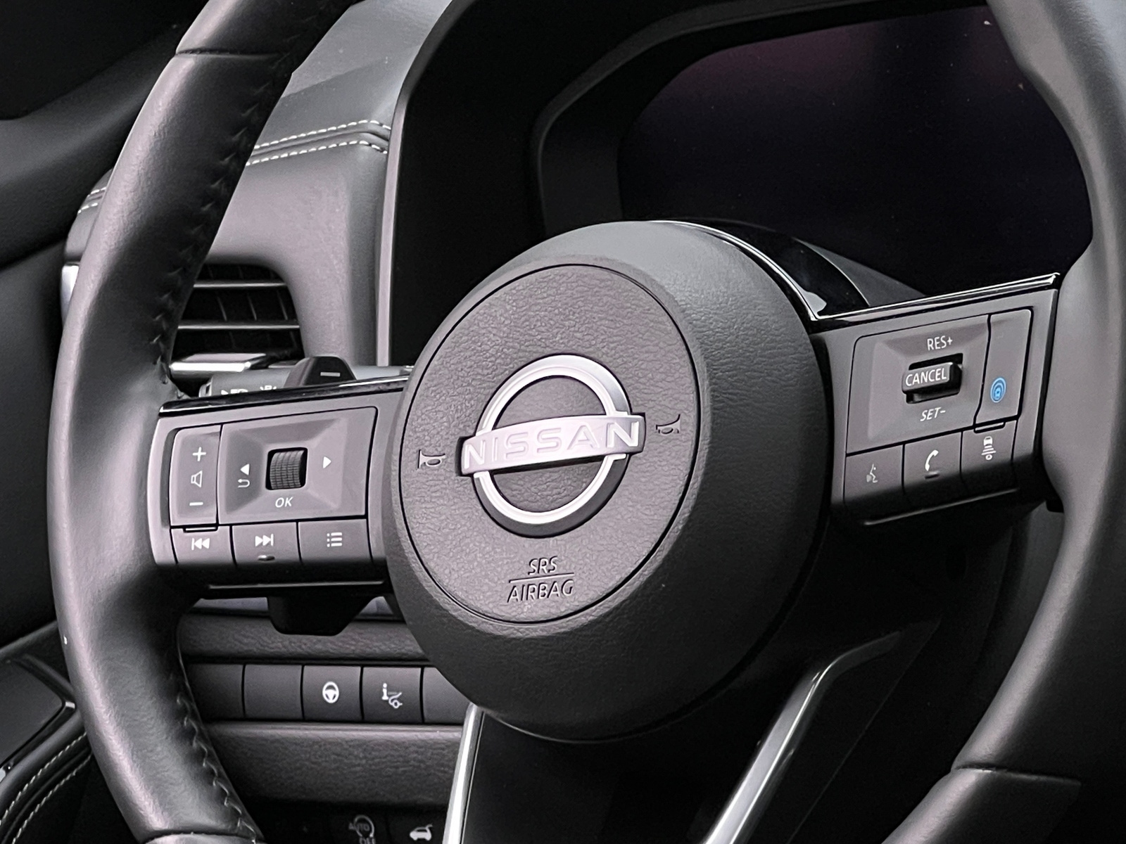Thumbnail: 2024 Nissan Rogue - 5