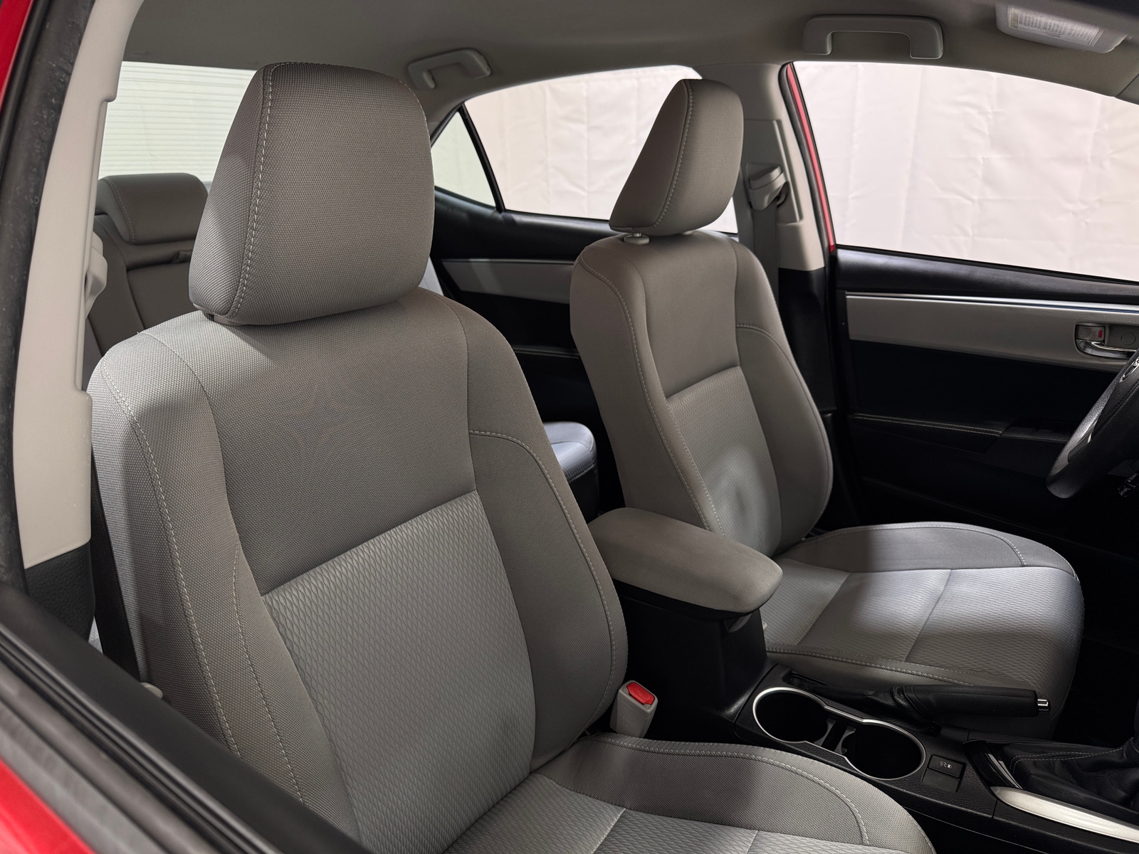 Thumbnail: 2016 Toyota Corolla - 2