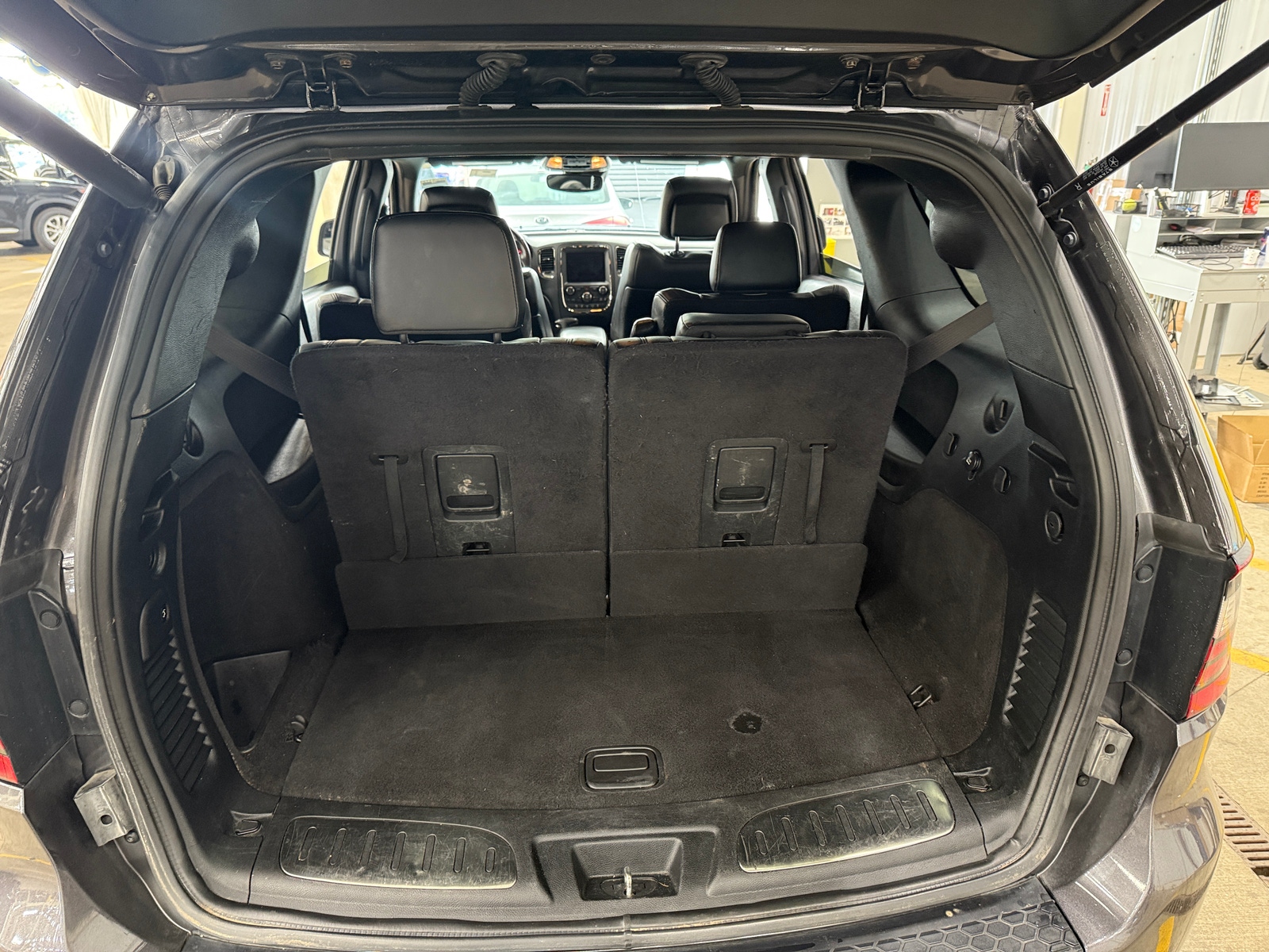 Thumbnail: 2019 Dodge Durango - 6