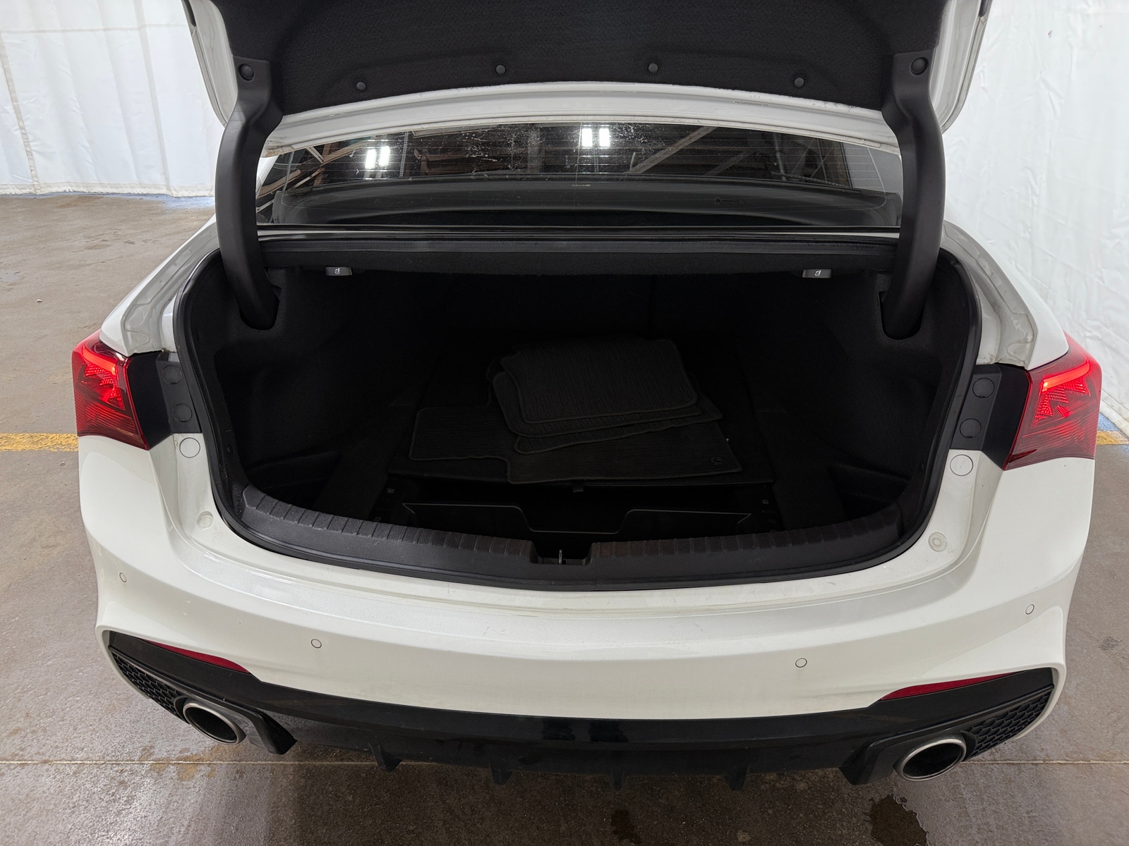 Thumbnail: 2019 Acura TLX - 6
