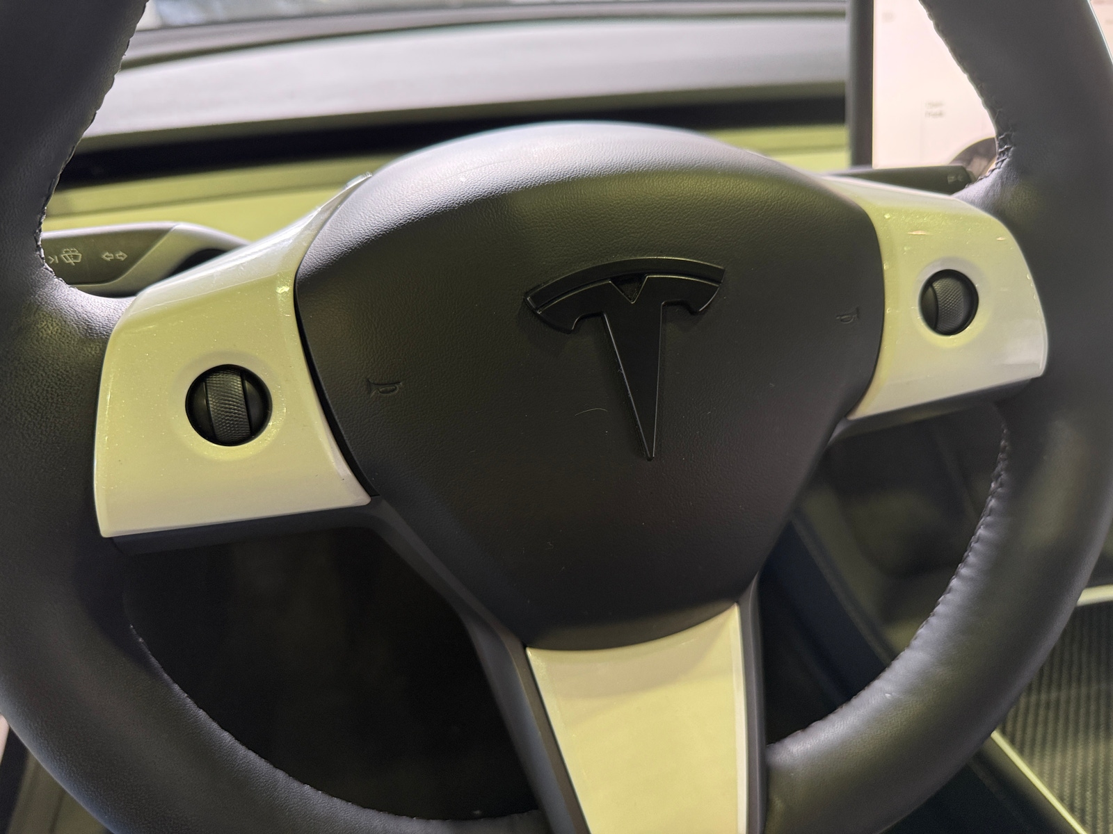 Thumbnail: 2023 Tesla Model 3 - 4