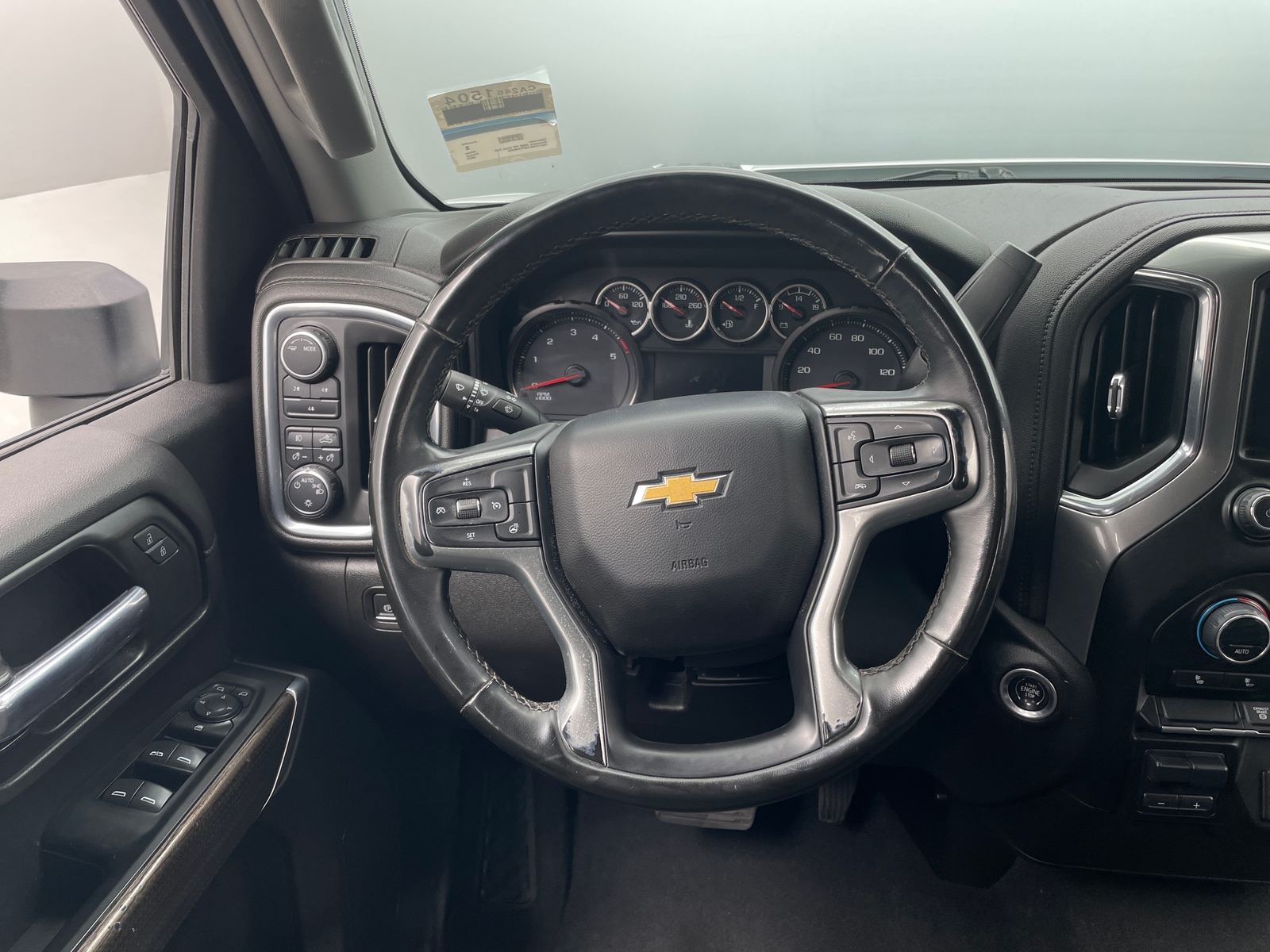 Thumbnail: 2023 Chevrolet Silverado 2500 - 5
