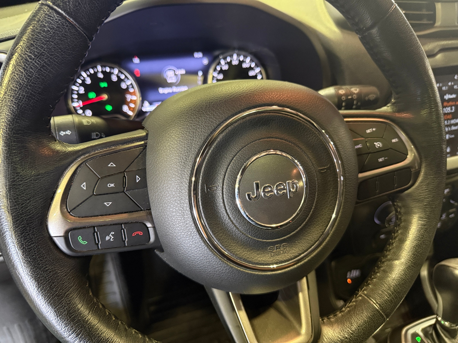 Thumbnail: 2021 Jeep Renegade - 4