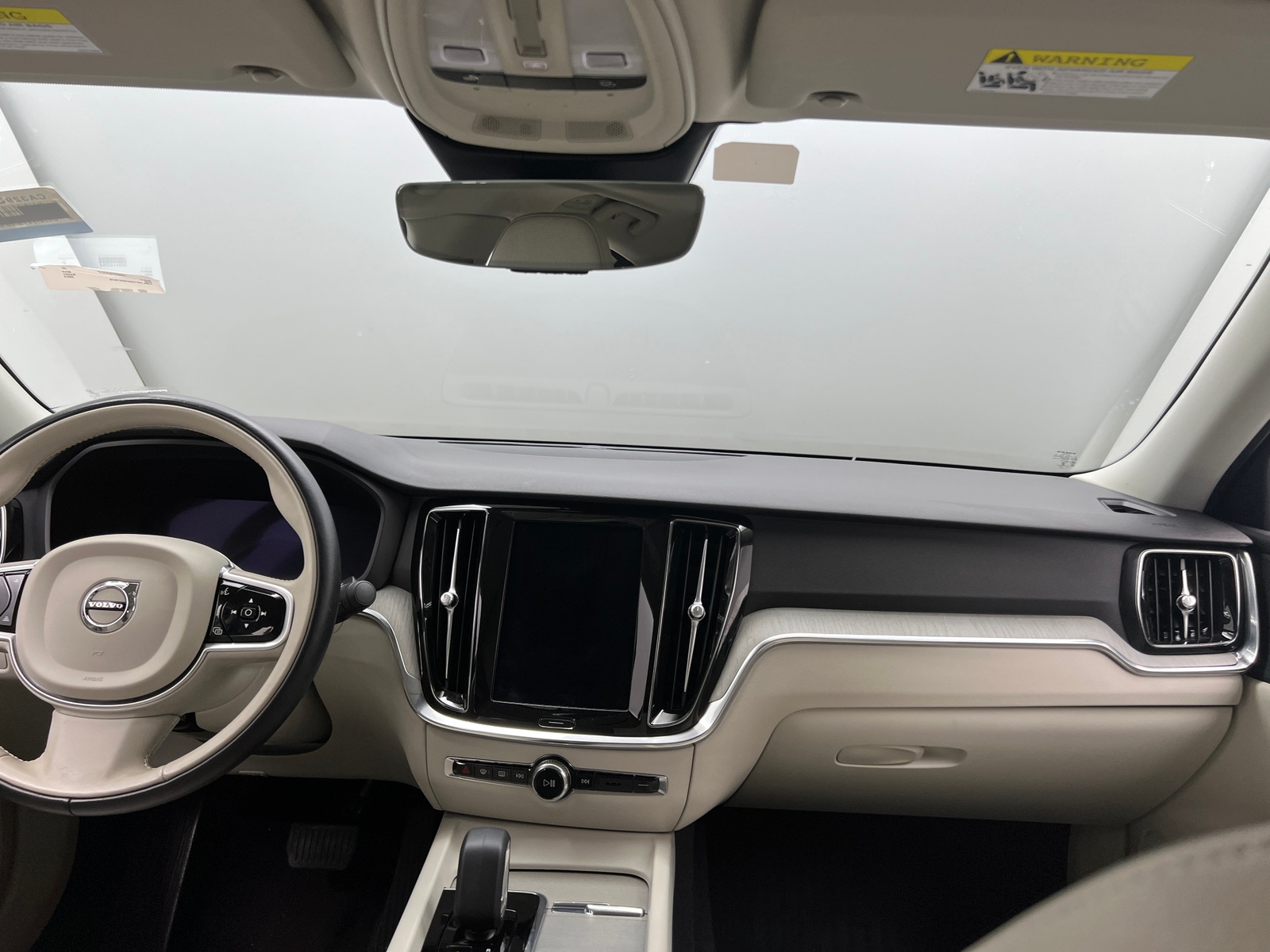 Thumbnail: 2023 Volvo S60 - 2