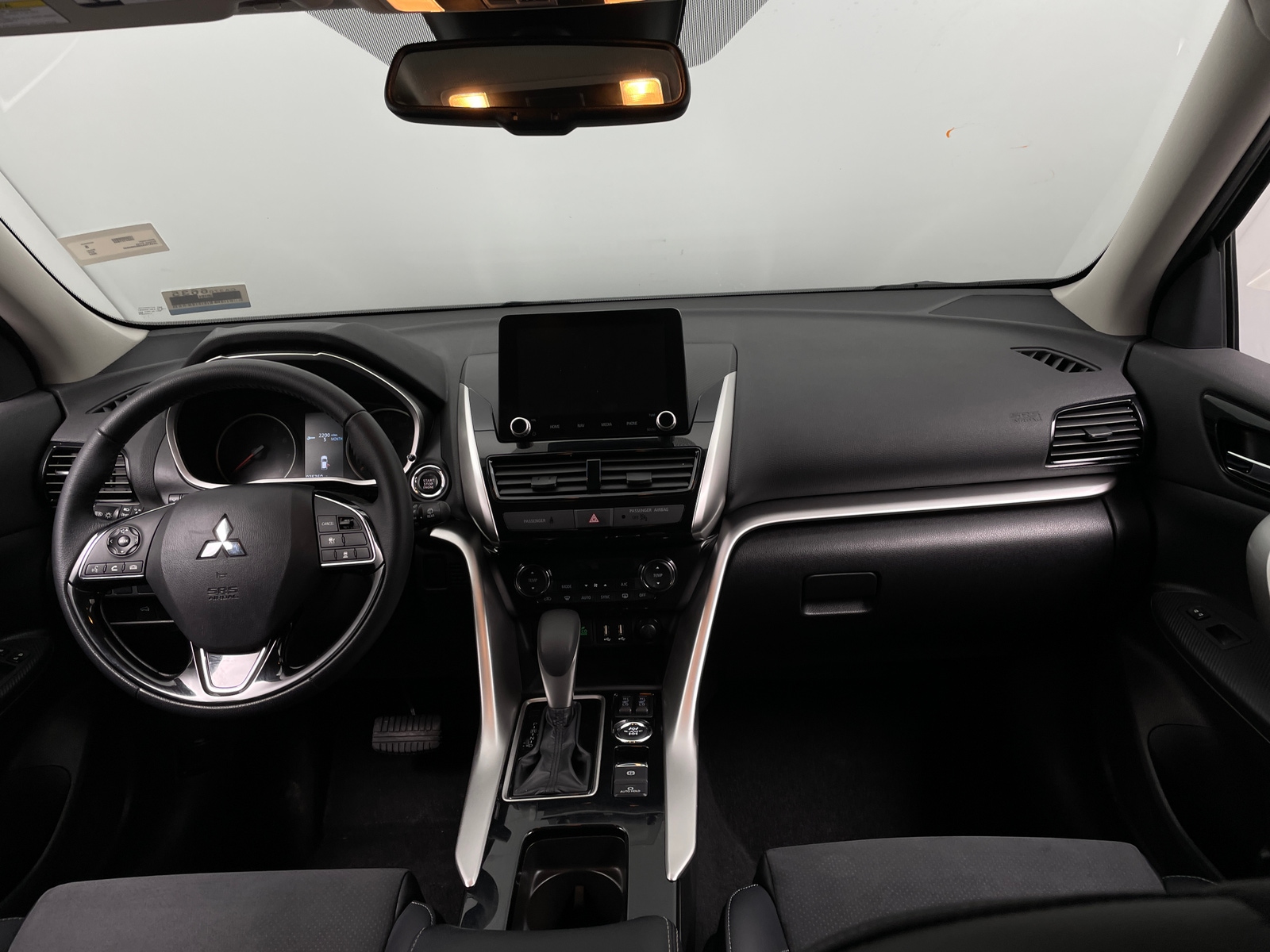 Thumbnail: 2024 Mitsubishi Eclipse Cross - 2