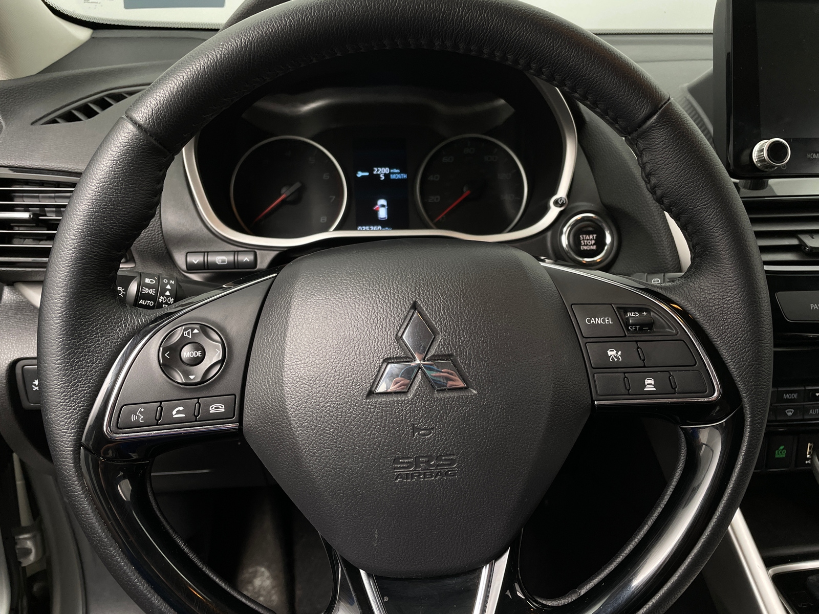 Thumbnail: 2024 Mitsubishi Eclipse Cross - 4