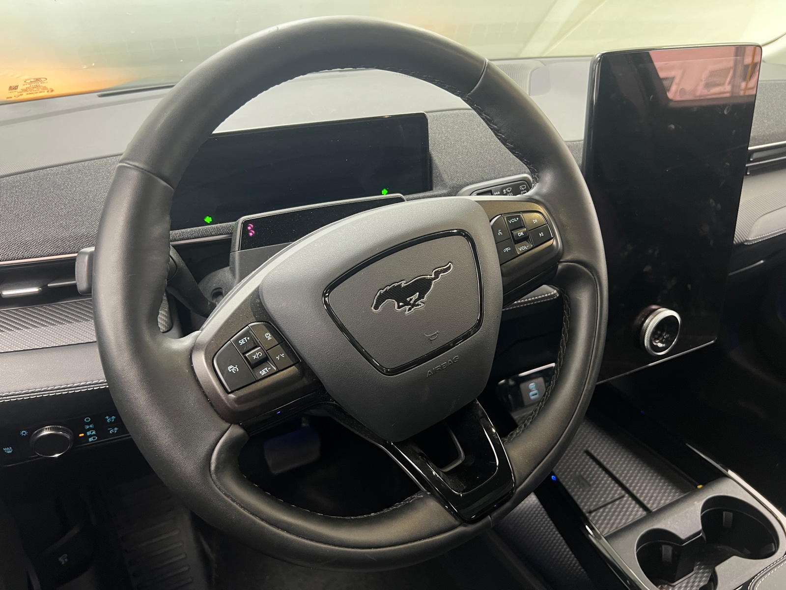 Thumbnail: 2021 Ford Mustang Mach-E - 4