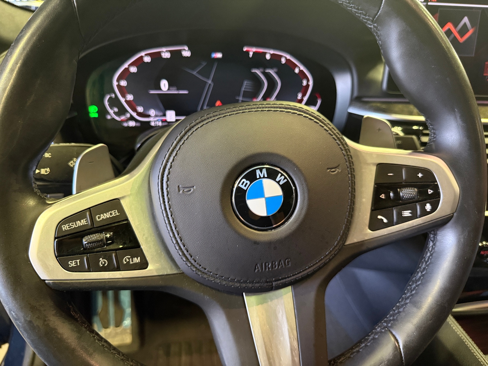 Thumbnail: 2022 BMW 5 Series - 4