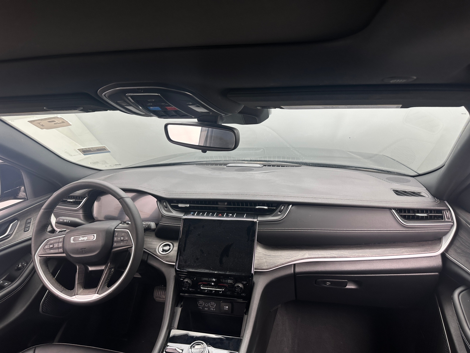 Thumbnail: 2024 Jeep Grand Cherokee - 2