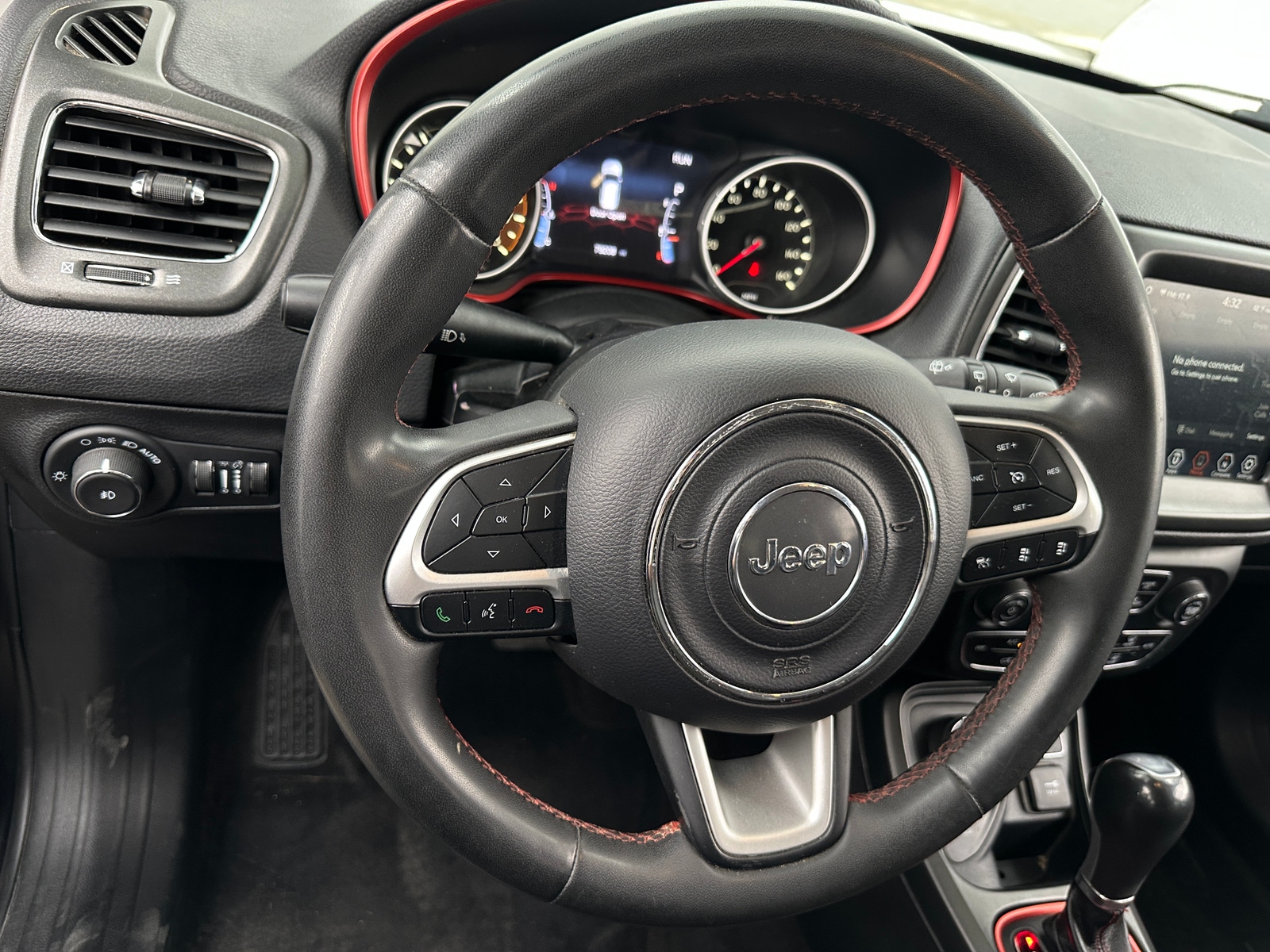 Thumbnail: 2021 Jeep Compass - 4