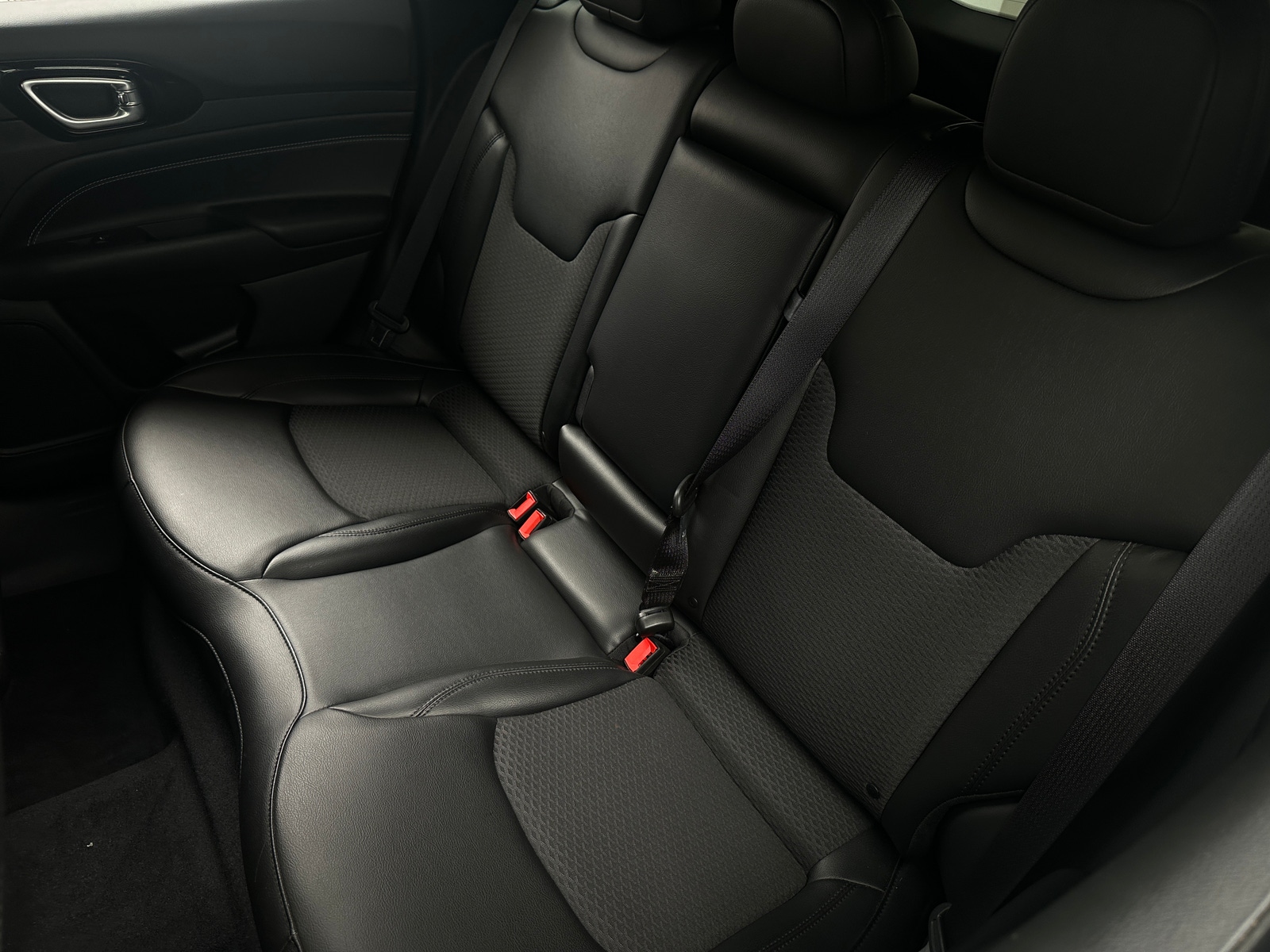 Thumbnail: 2022 Jeep Compass - 6