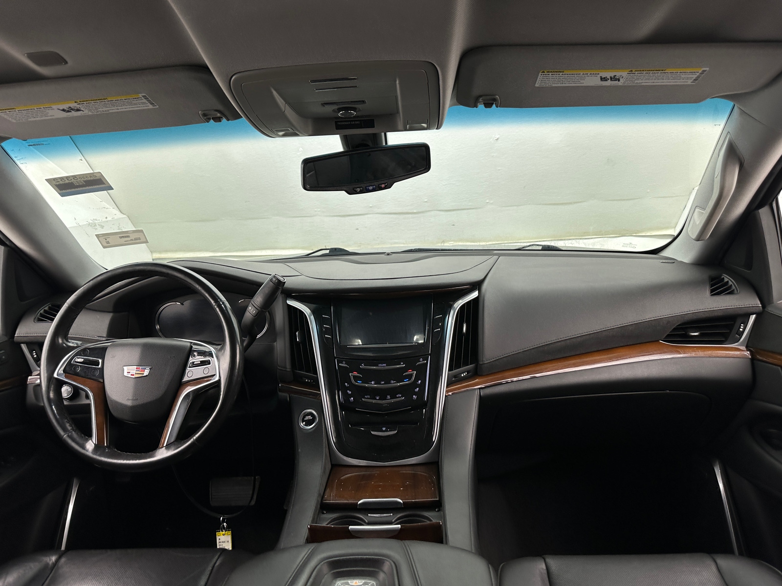 Thumbnail: 2020 Cadillac Escalade - 2