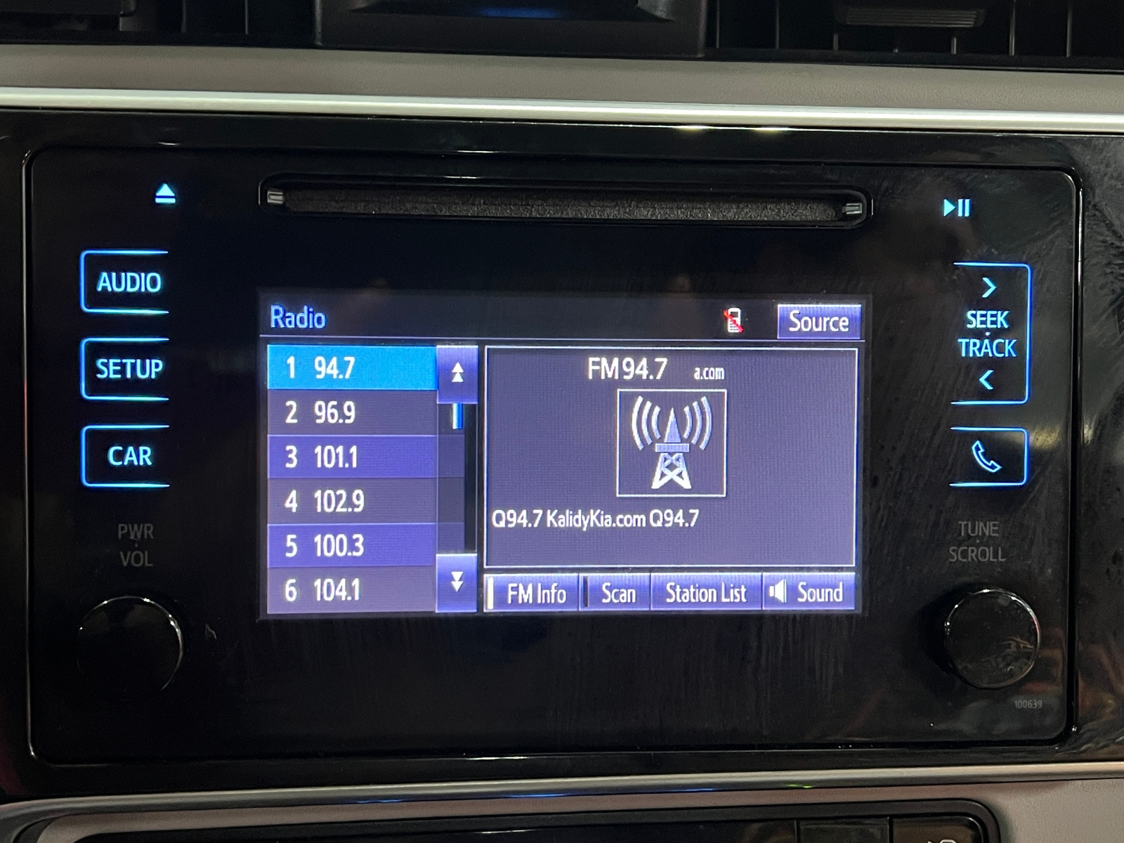 Thumbnail: 2018 Toyota Corolla - 4