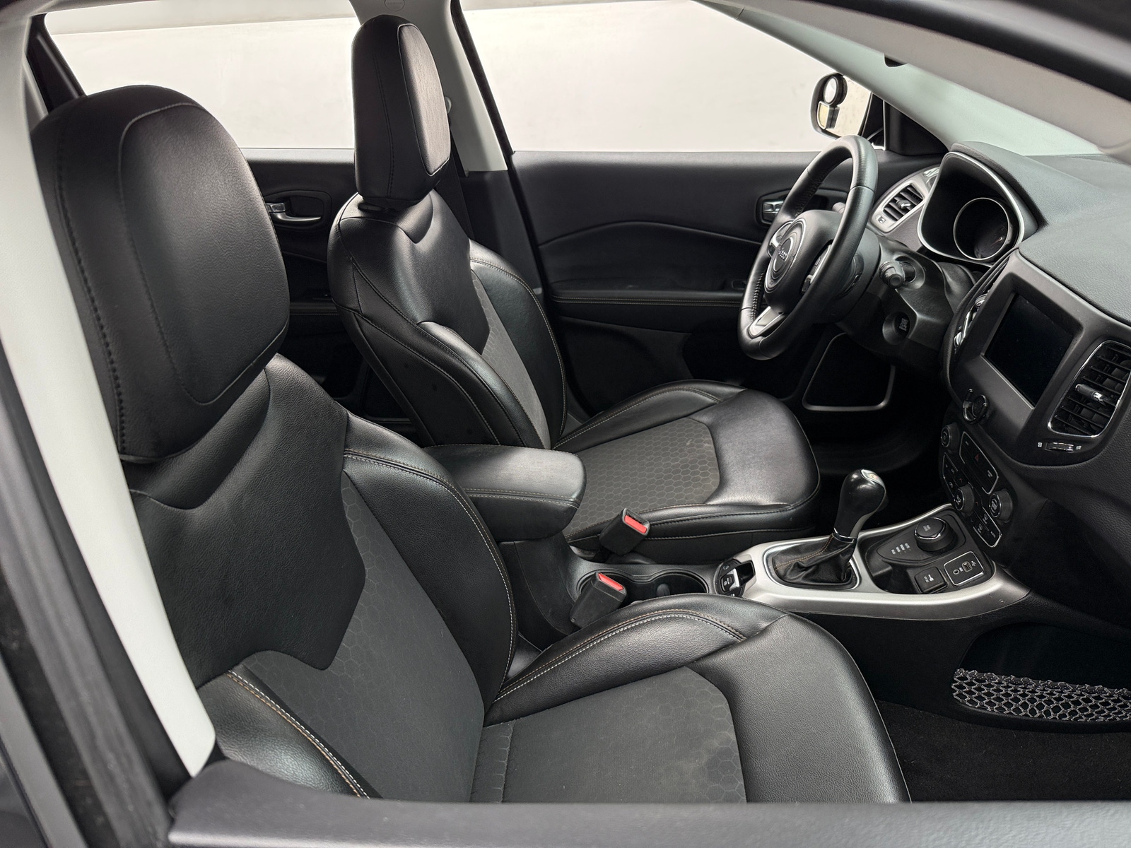 Thumbnail: 2018 Jeep Compass - 2