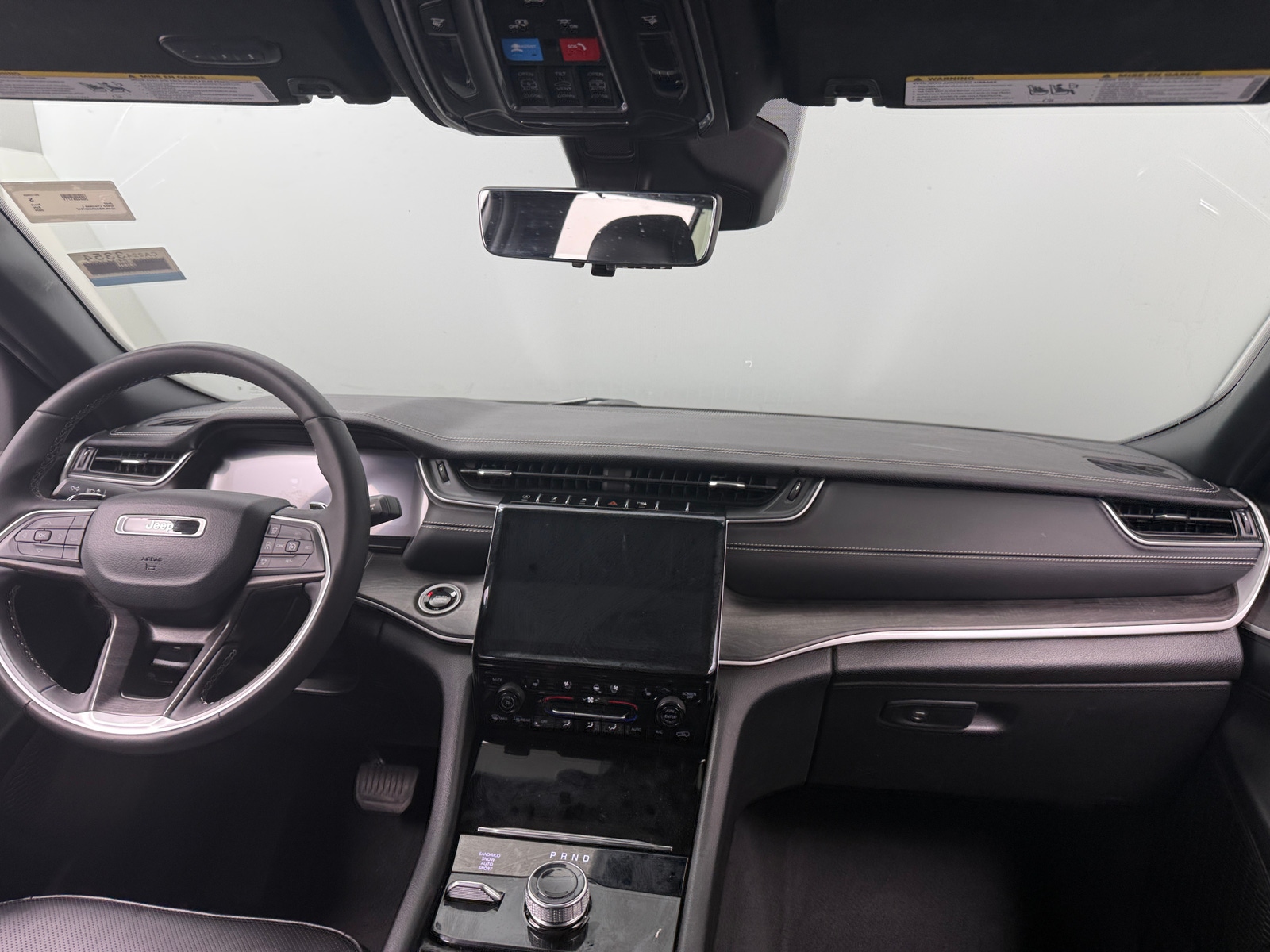 Thumbnail: 2024 Jeep Grand Cherokee L - 2