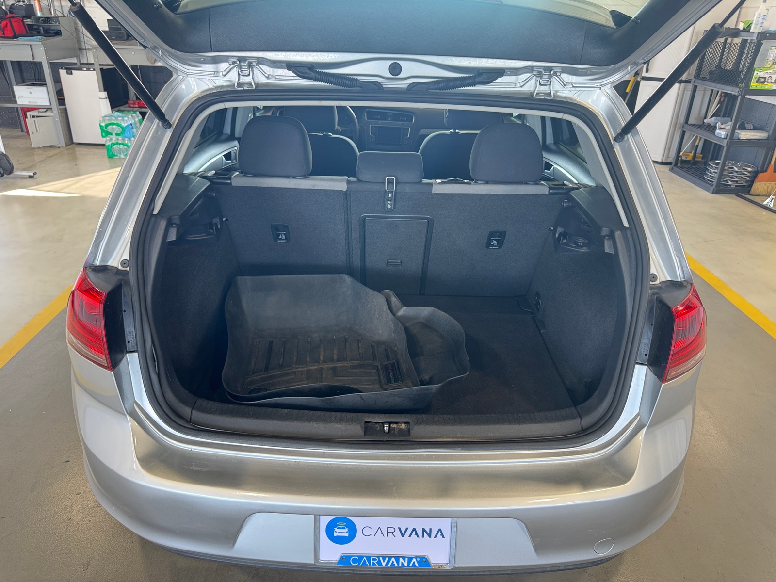 Thumbnail: 2016 Volkswagen e-Golf - 7