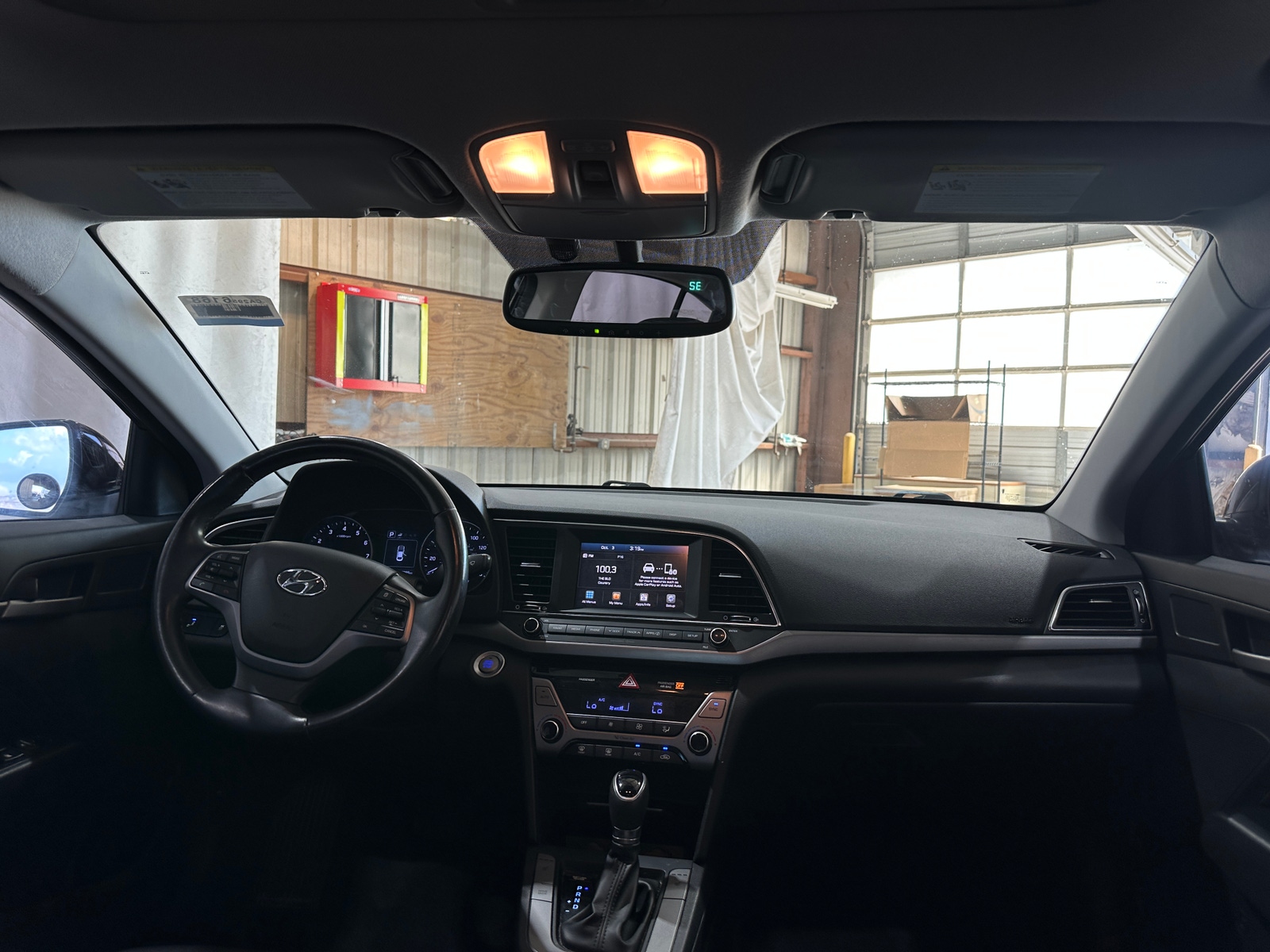 Thumbnail: 2017 Hyundai Elantra - 3