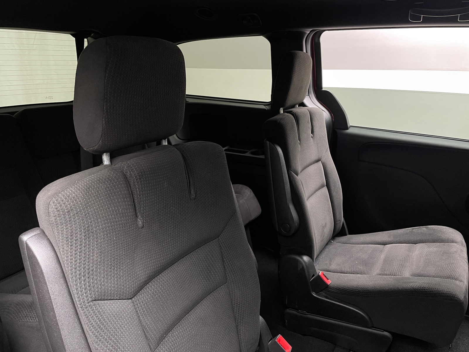 Thumbnail: 2017 Dodge Grand Caravan - 6
