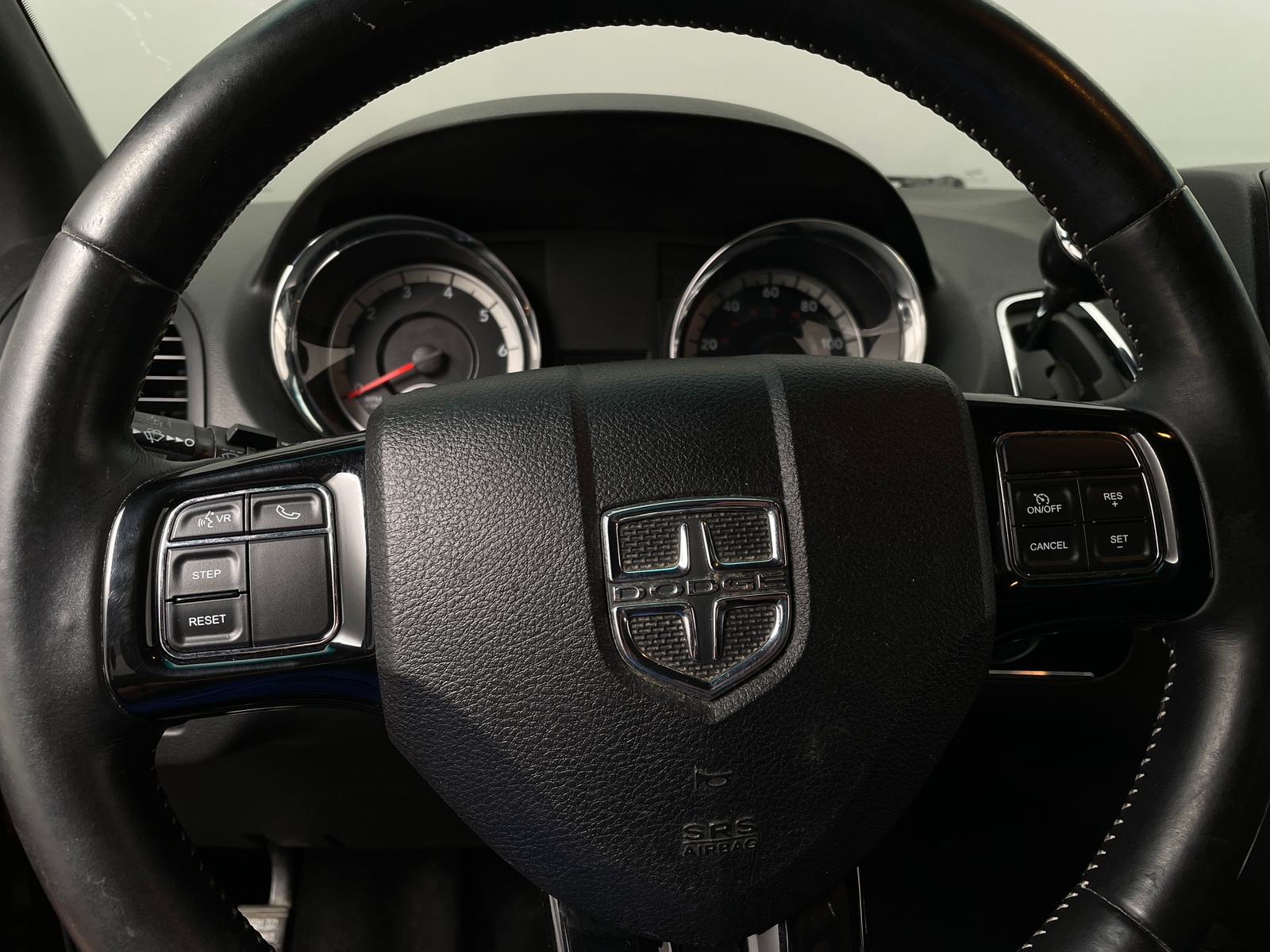 Thumbnail: 2017 Dodge Grand Caravan - 5