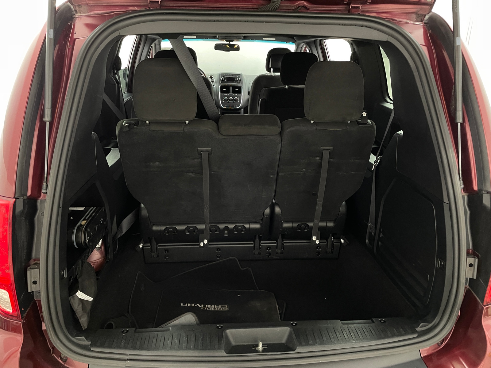 Thumbnail: 2017 Dodge Grand Caravan - 7