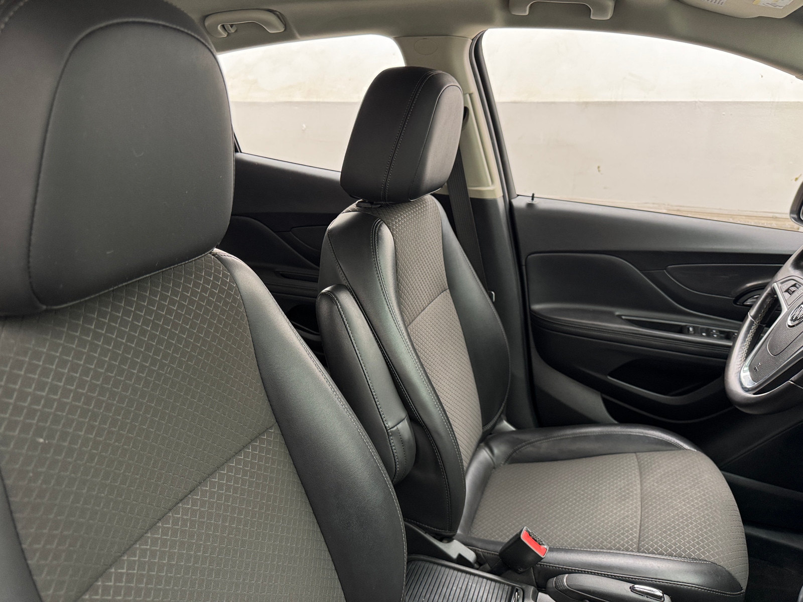 Thumbnail: 2019 Buick Encore - 2