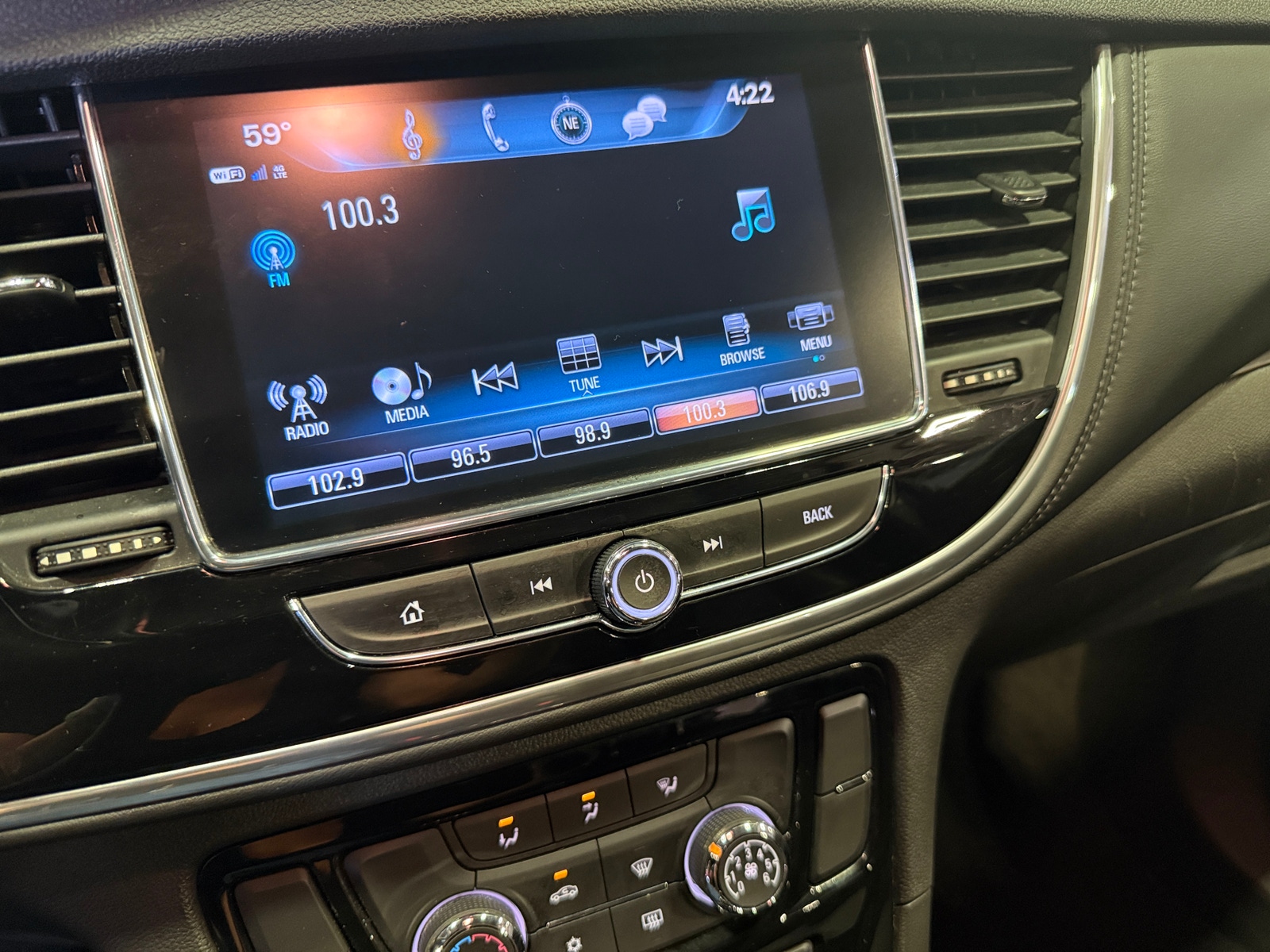 Thumbnail: 2019 Buick Encore - 4