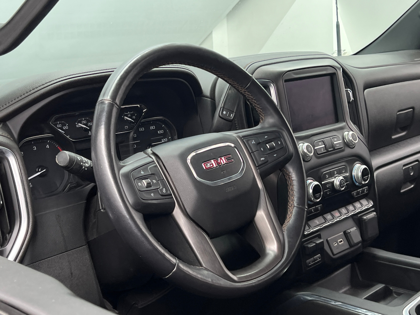 Thumbnail: 2022 GMC Sierra 2500 - 4